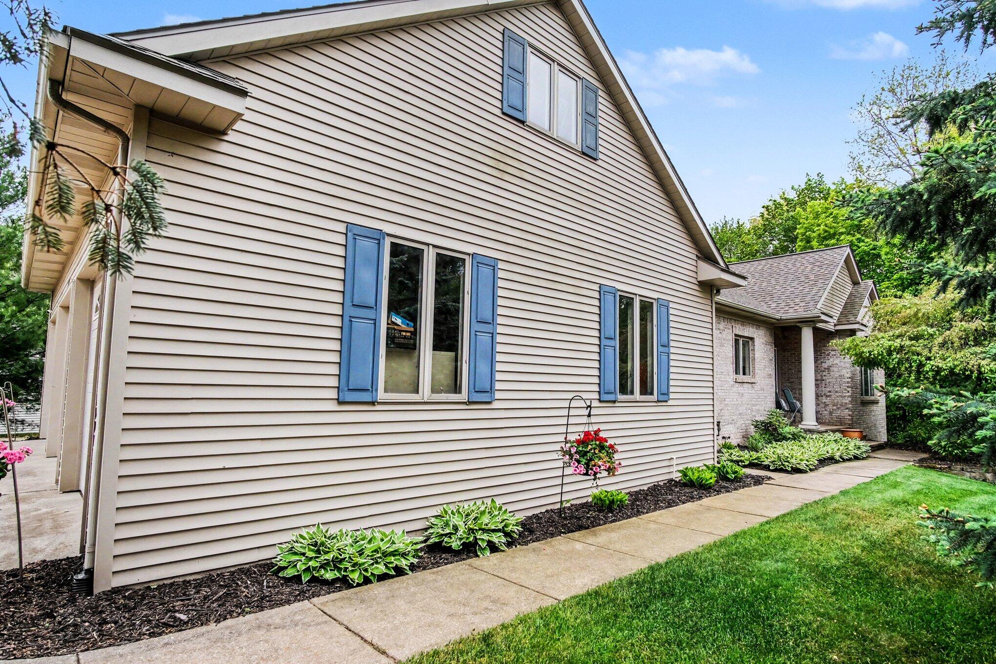 8833 Conifer Ridge Drive SW Byron Center MI 49315