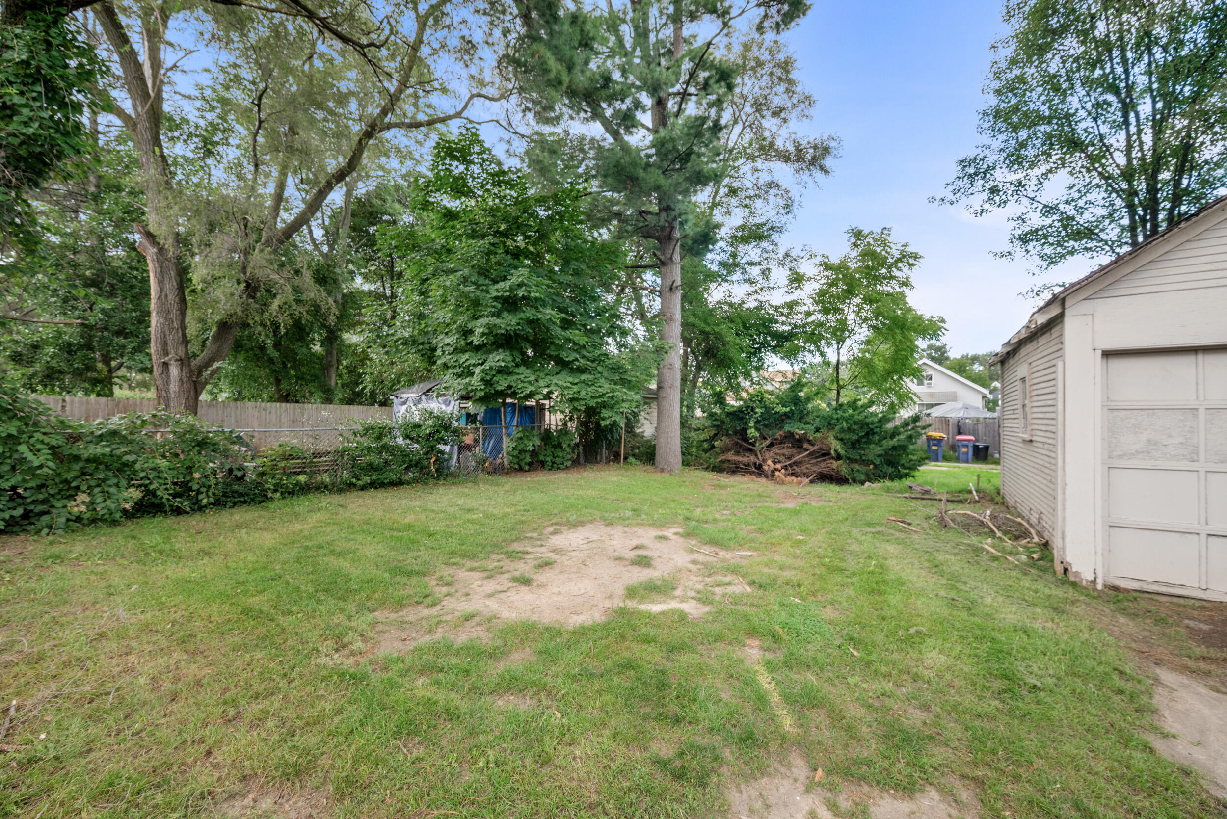 1005 Adams Street SE Grand Rapids MI 49507