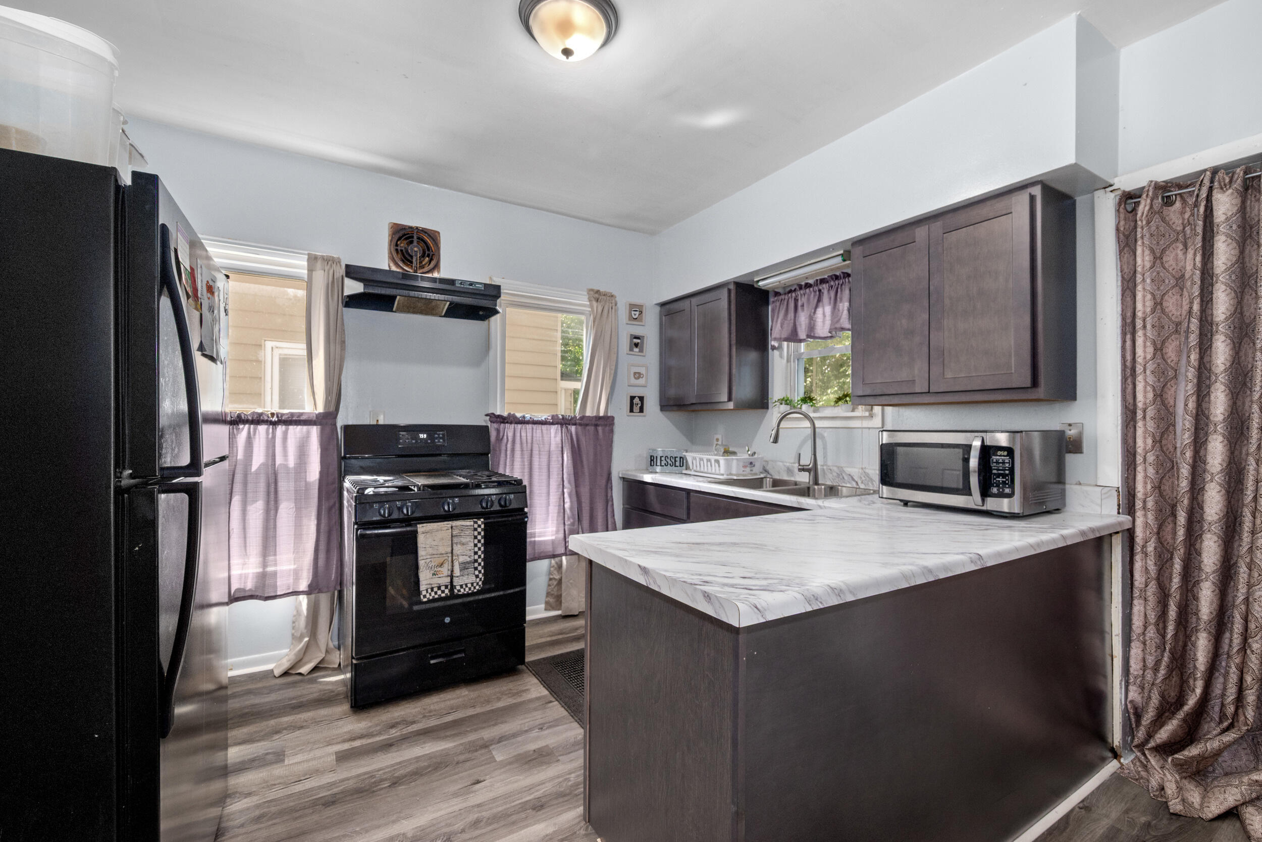 1005 Adams Street SE Grand Rapids MI 49507