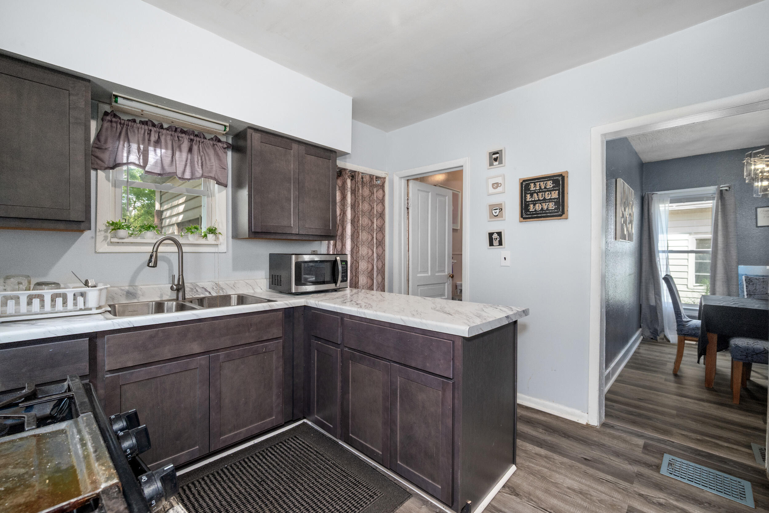 1005 Adams Street SE Grand Rapids MI 49507
