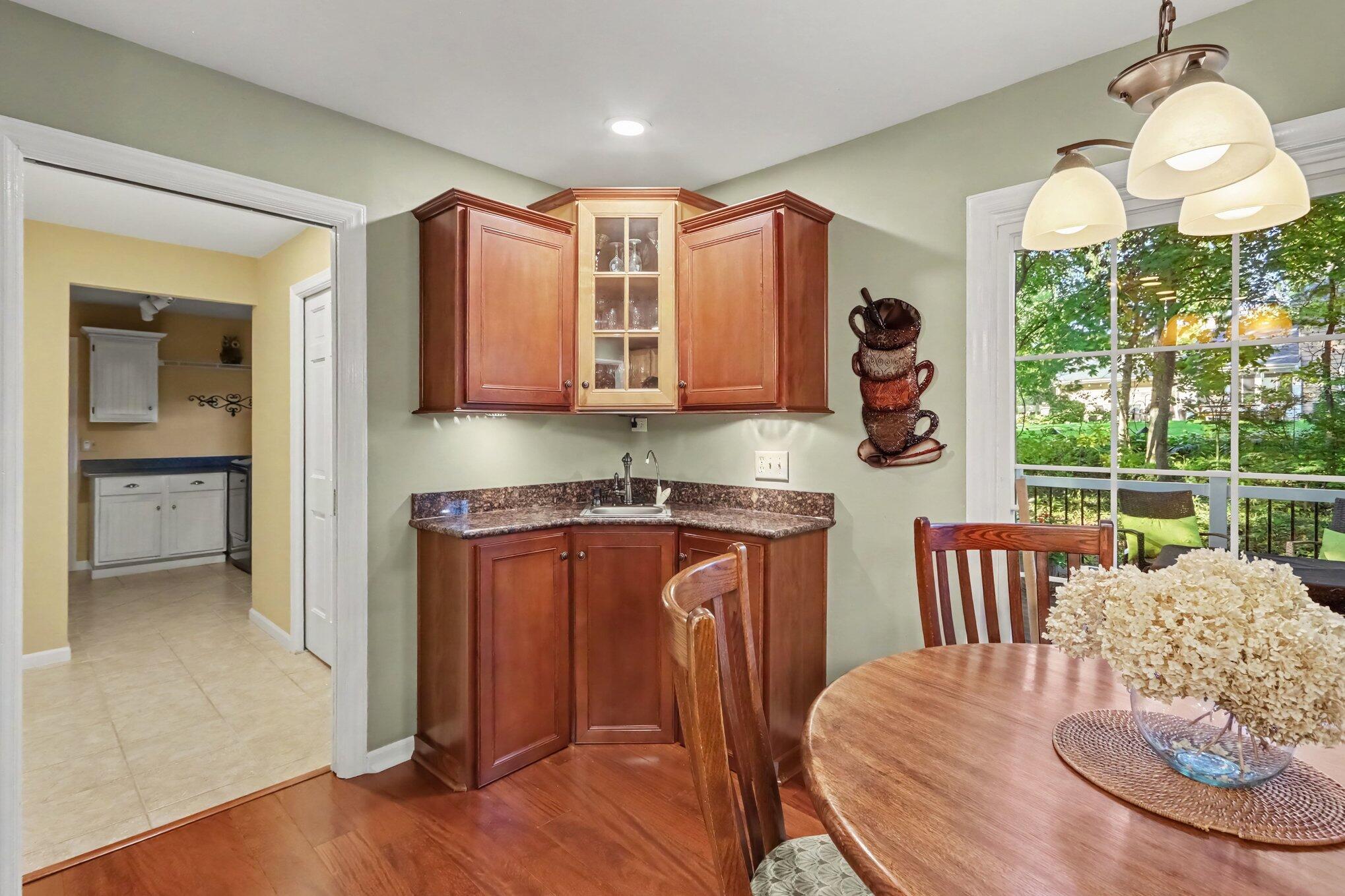 5246 Hitching Post Road Kalamazoo MI 49009