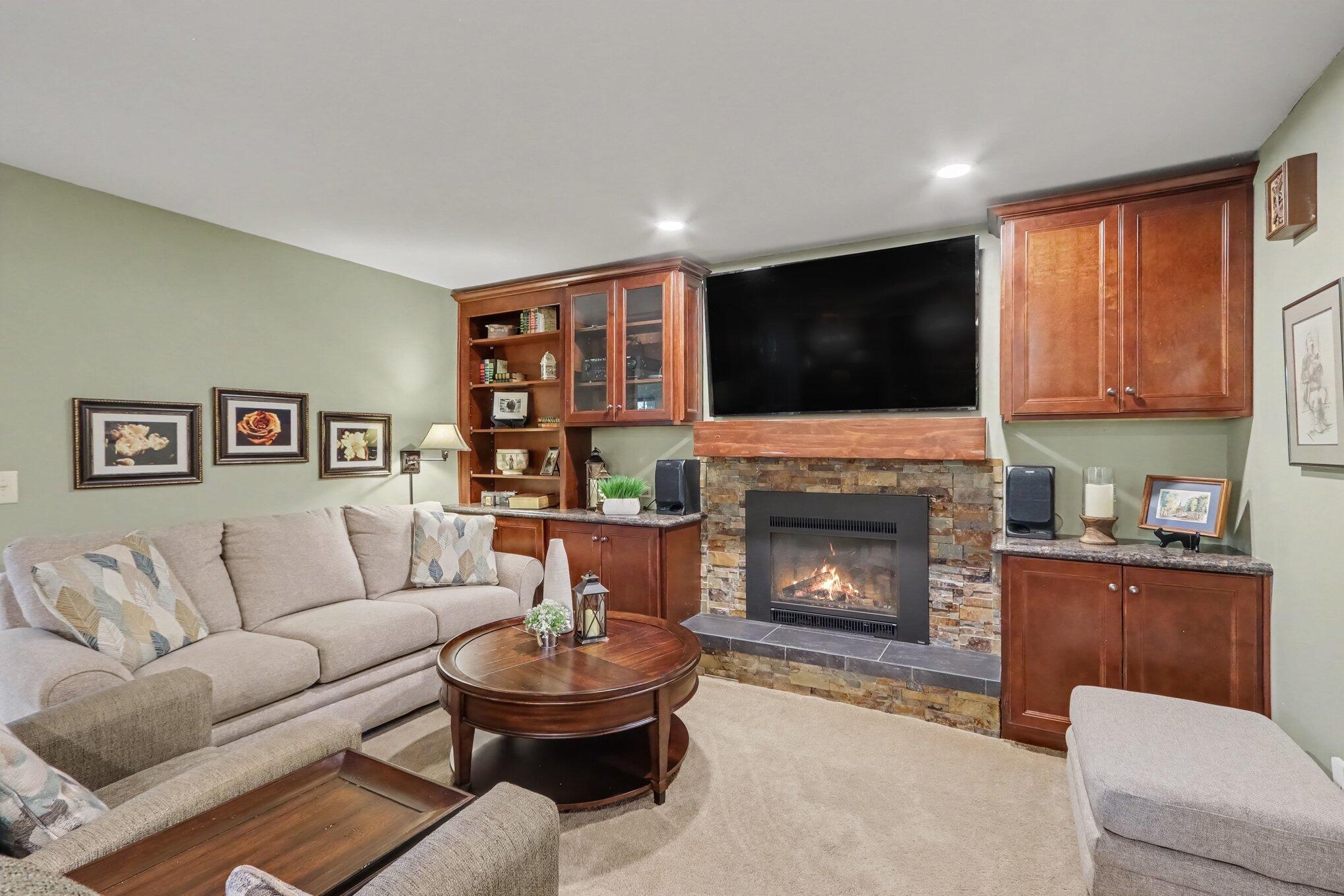 5246 Hitching Post Road Kalamazoo MI 49009