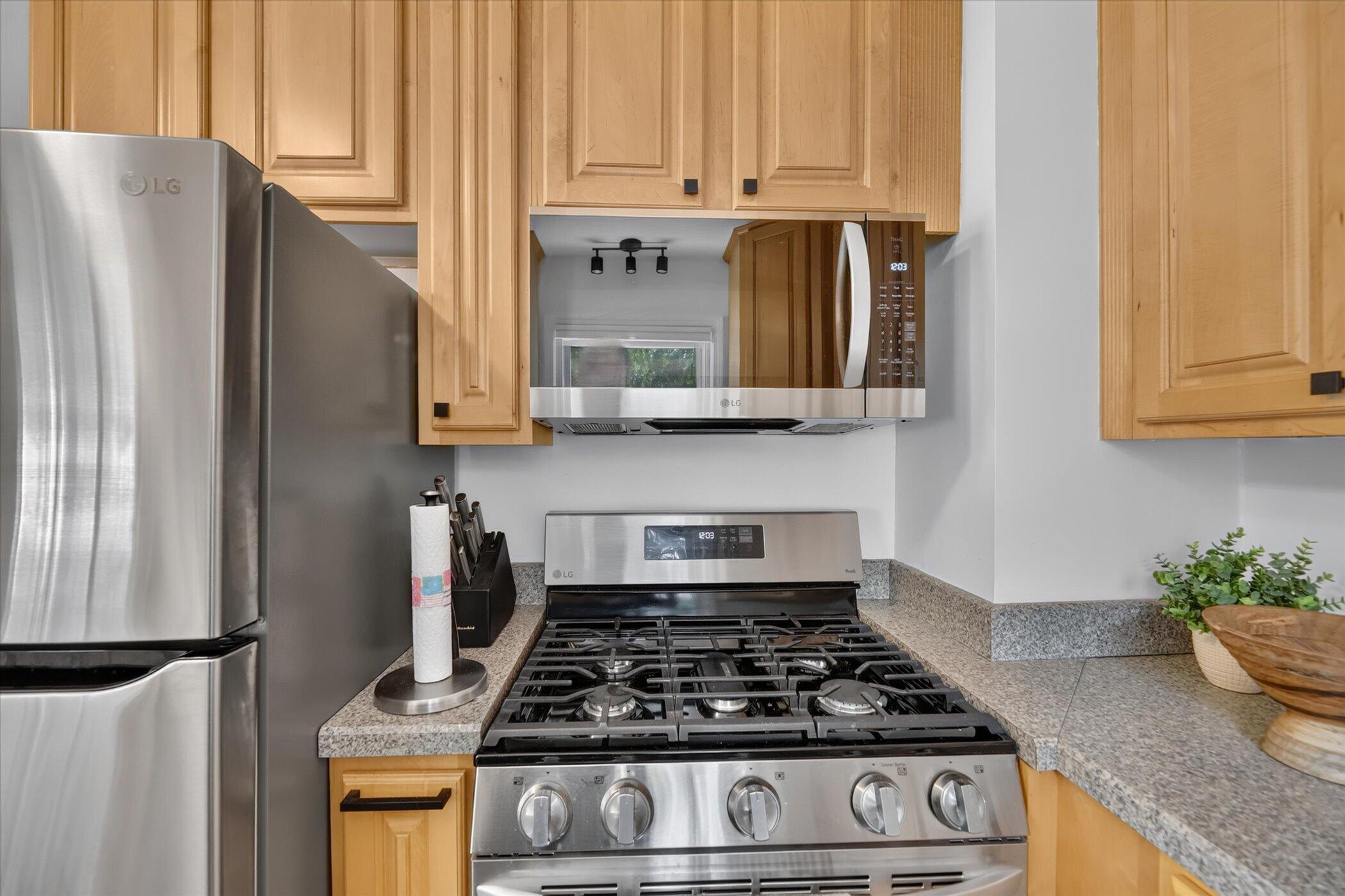 1604 Roseland Avenue Kalamazoo MI 49001
