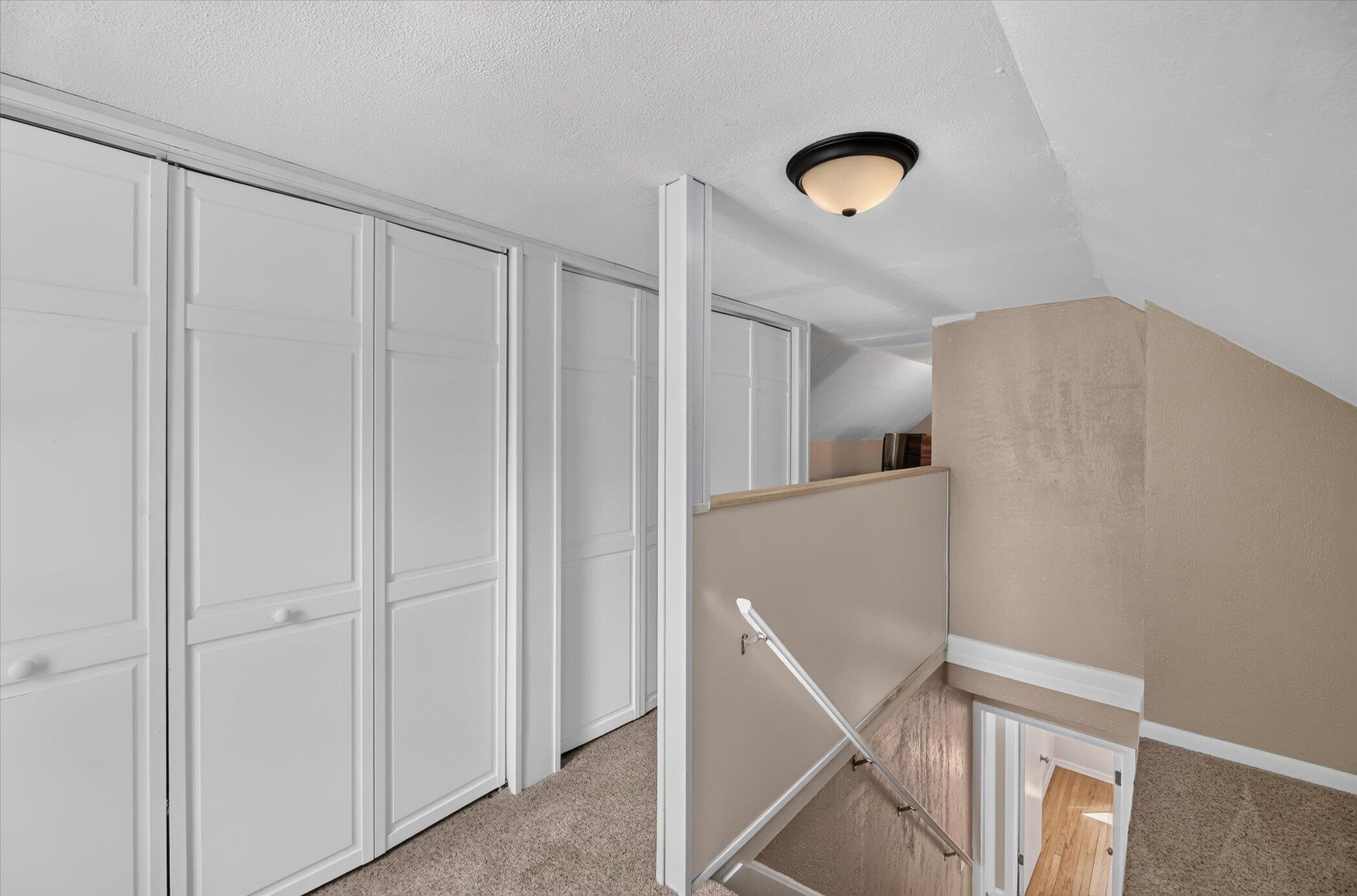 1604 Roseland Avenue Kalamazoo MI 49001
