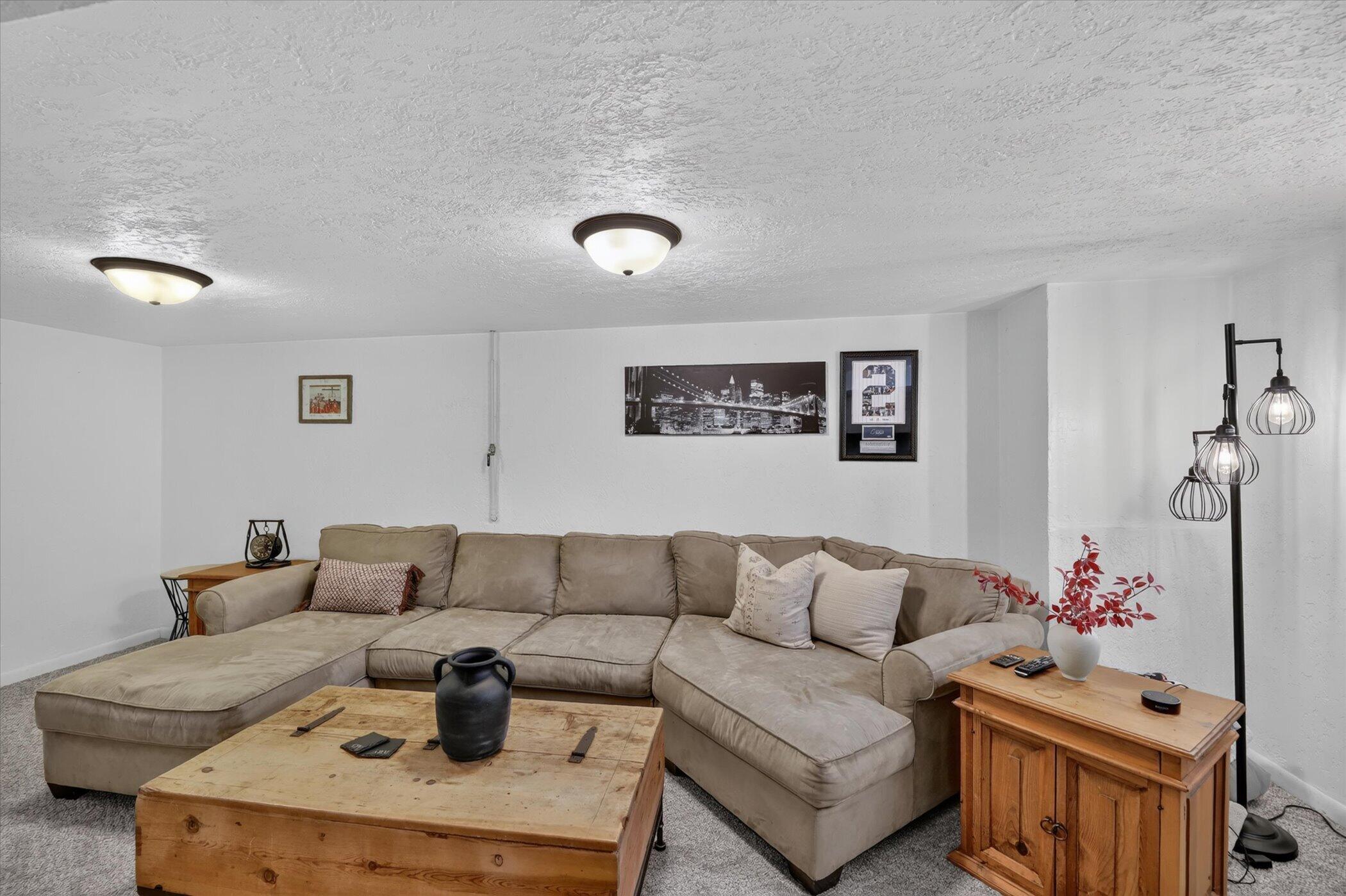 1604 Roseland Avenue Kalamazoo MI 49001