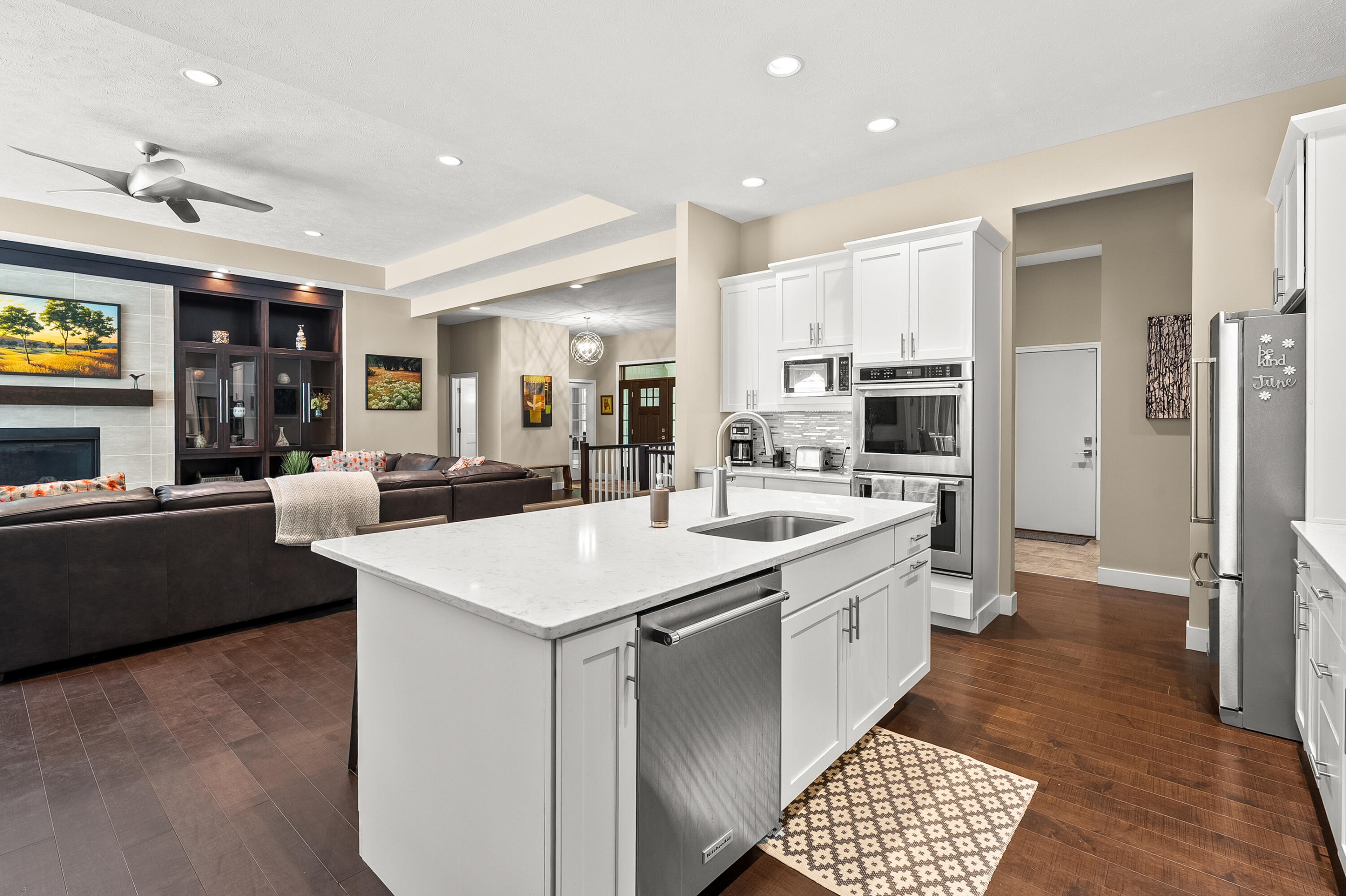 9157 Highland View Drive Kalamazoo MI 49009
