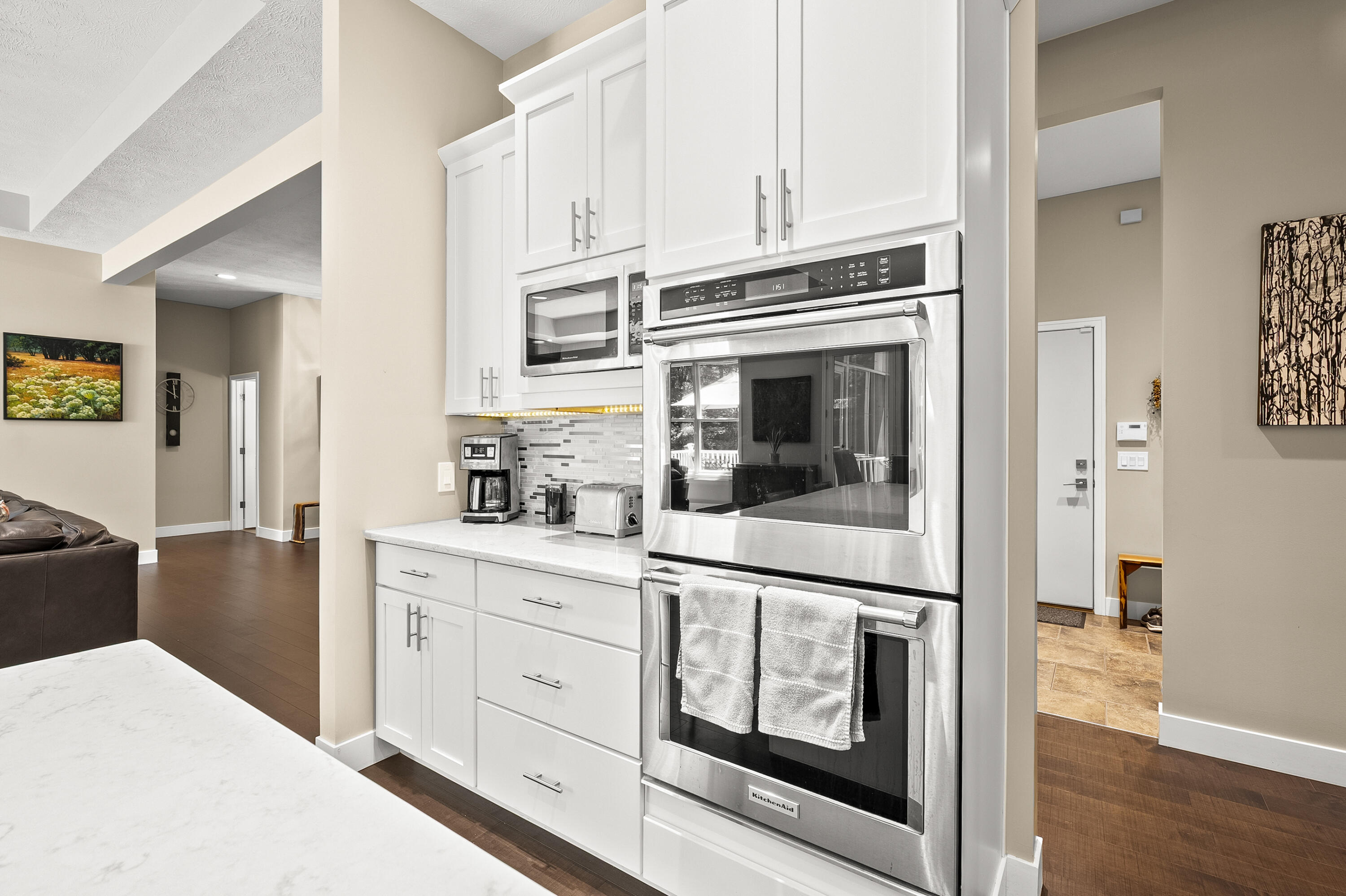9157 Highland View Drive Kalamazoo MI 49009