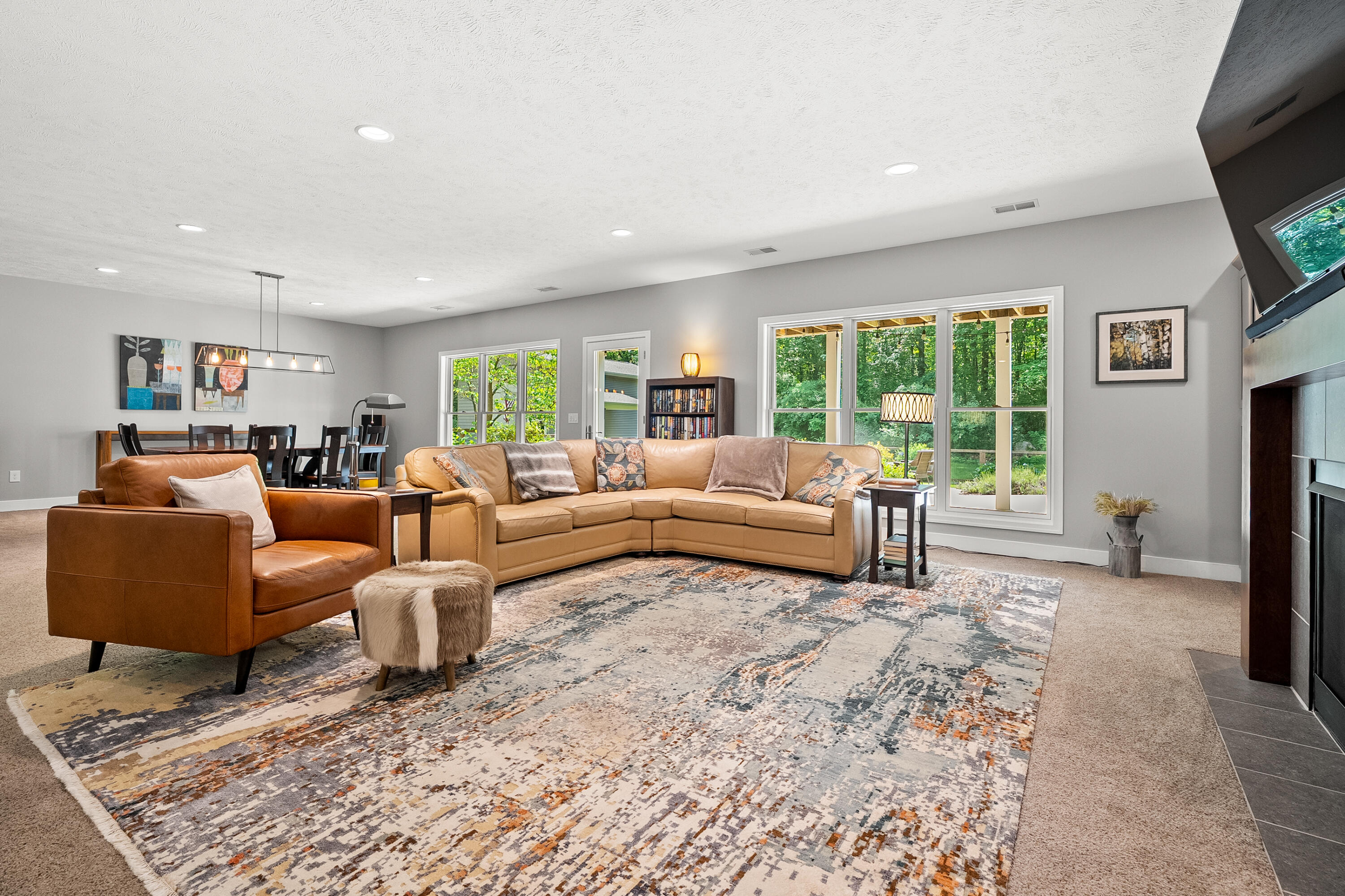 9157 Highland View Drive Kalamazoo MI 49009