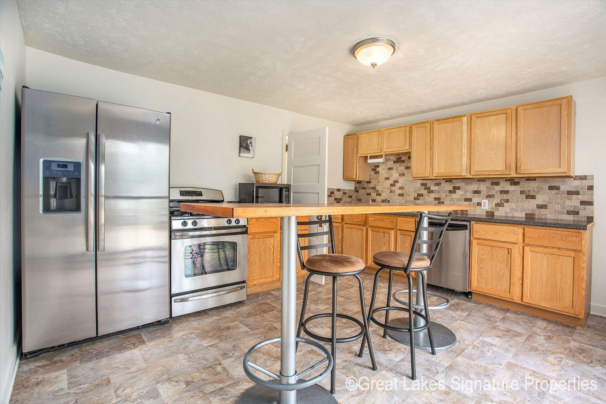 718 Leonard Street NE Grand Rapids MI 49503