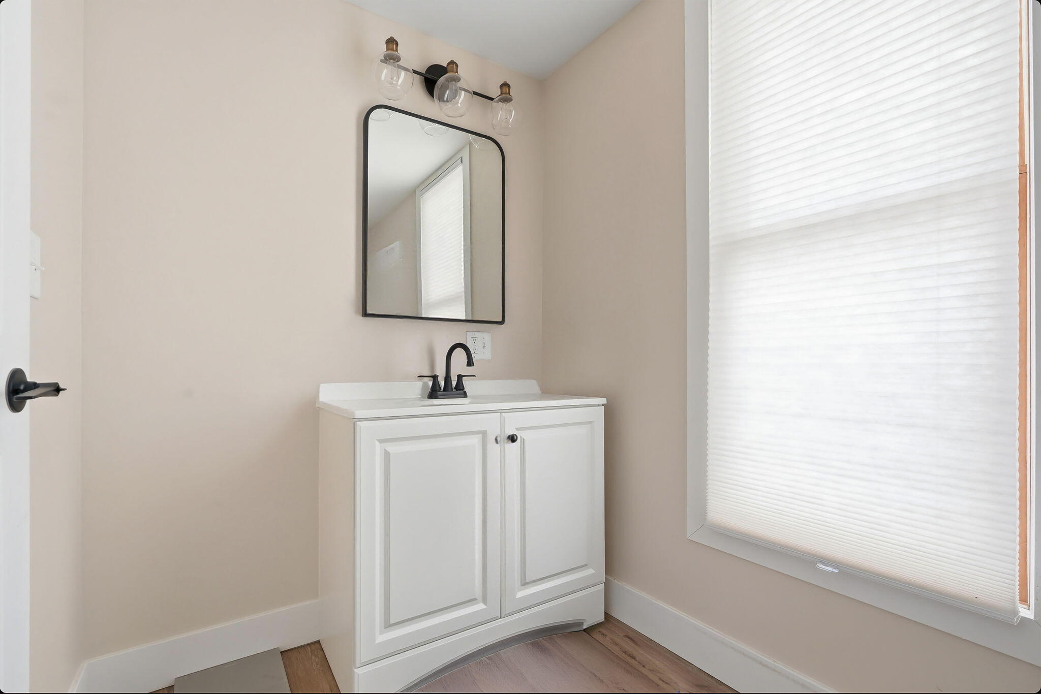 34 E Isabella Avenue Muskegon MI 49442