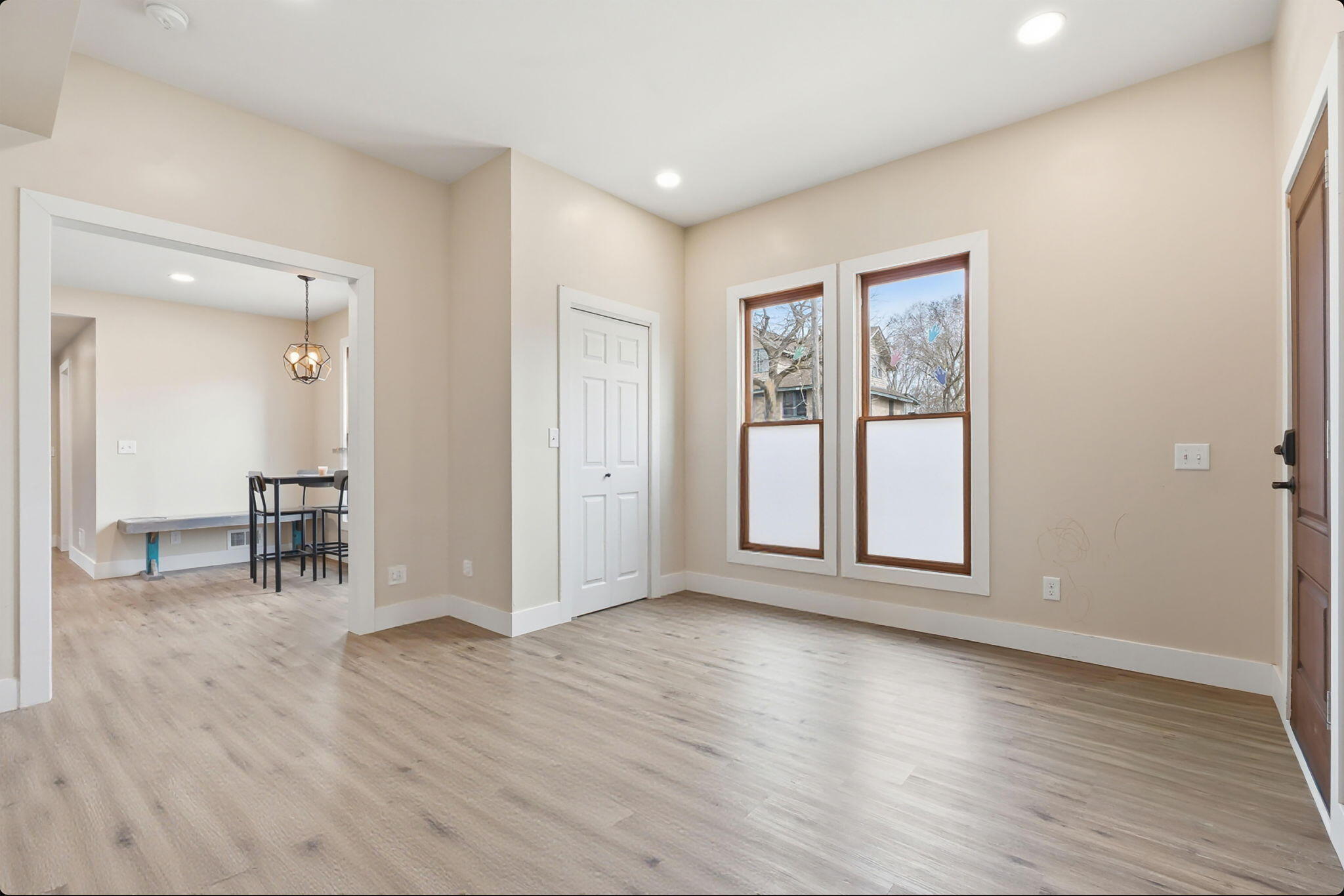 34 E Isabella Avenue Muskegon MI 49442