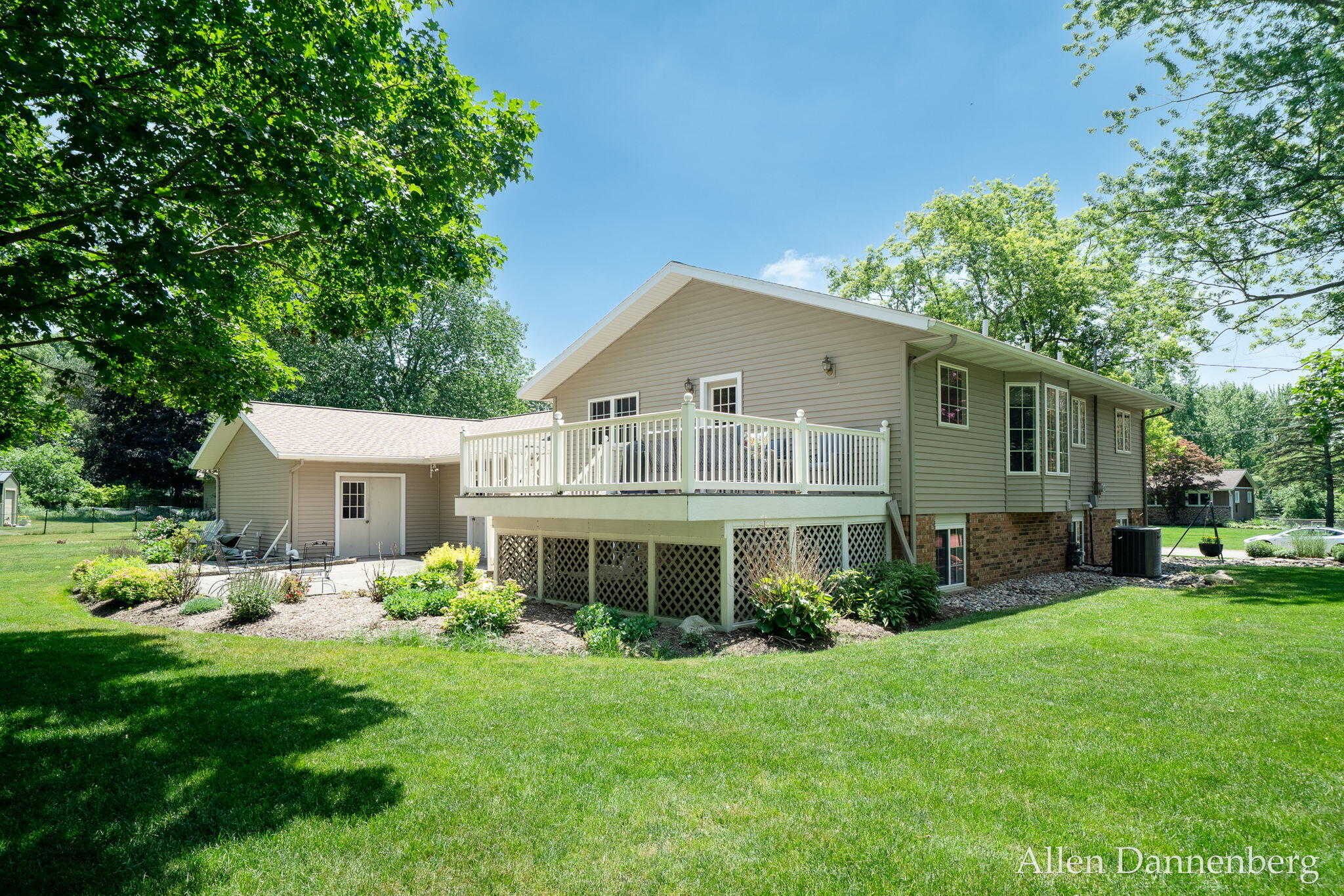 10497 Beechnut Lane Zeeland MI 49464