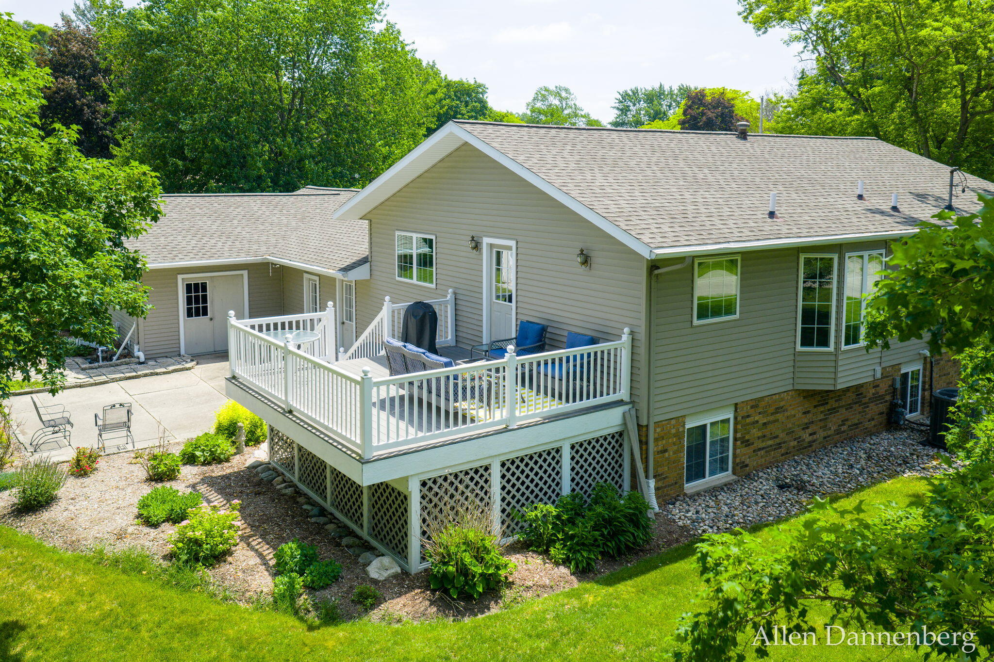 10497 Beechnut Lane Zeeland MI 49464