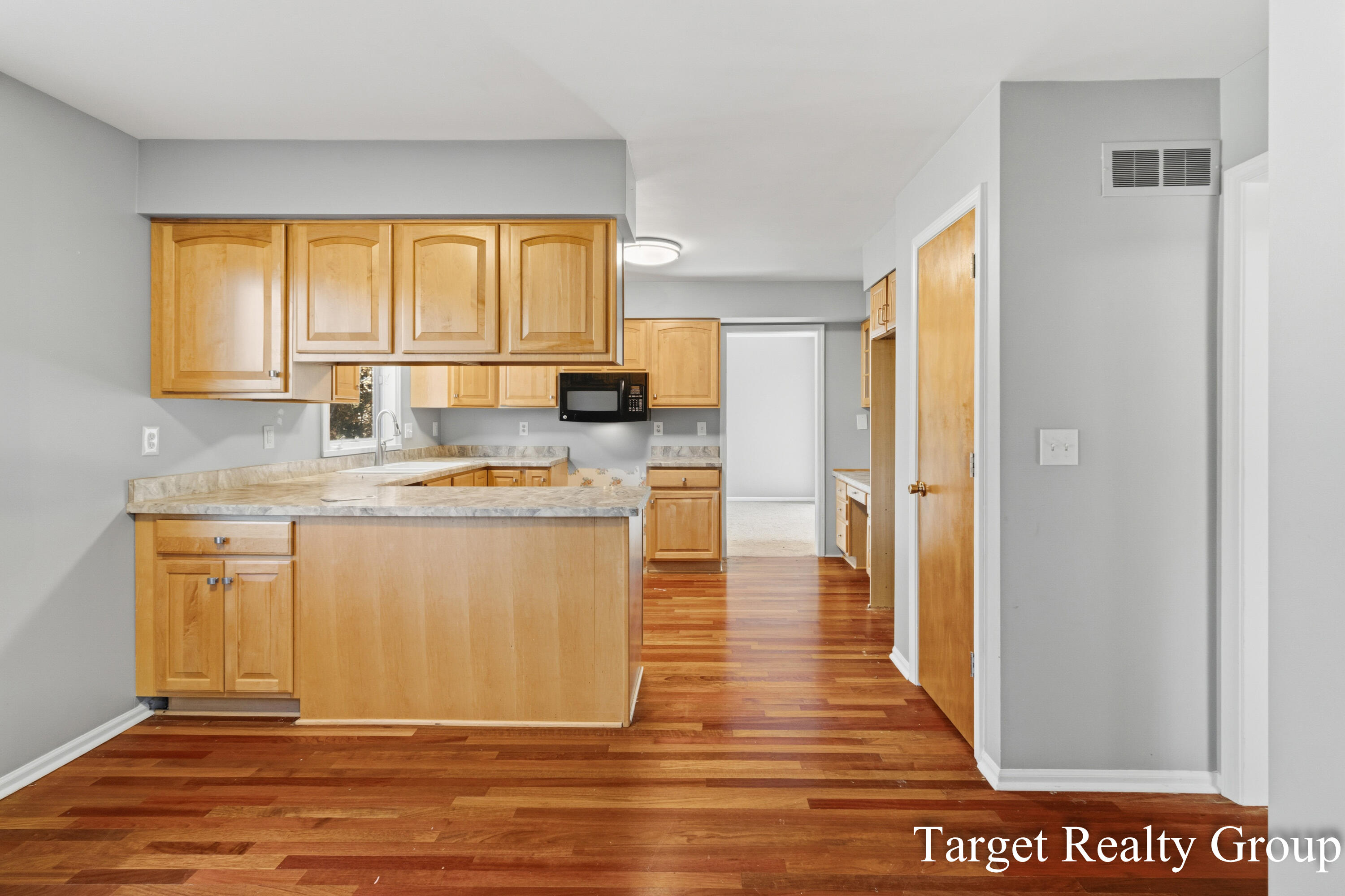 722 Grand Marais Avenue Portage MI 49024