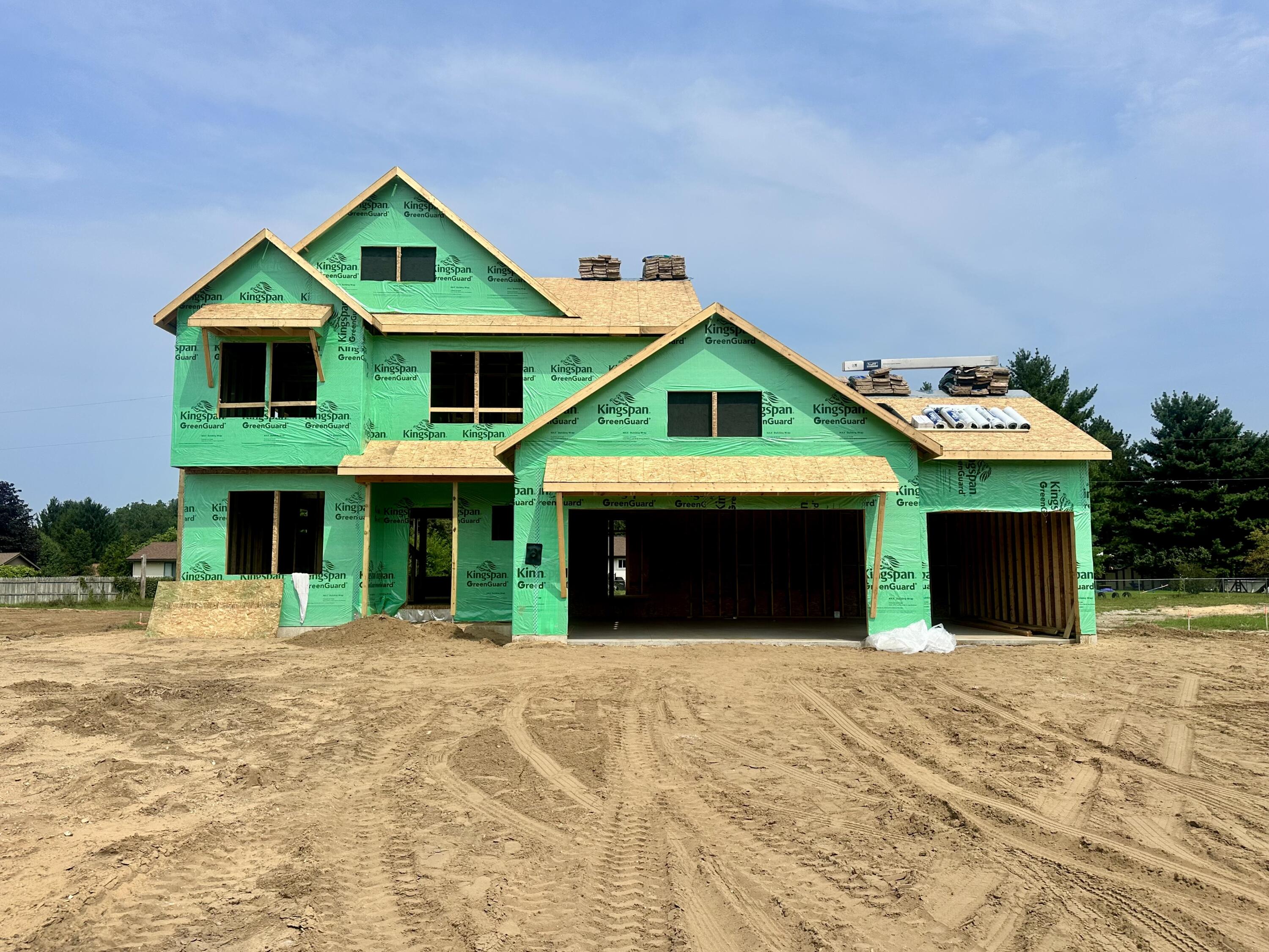 2147 Emerald Shore Circle NE Grand Rapids MI 49505