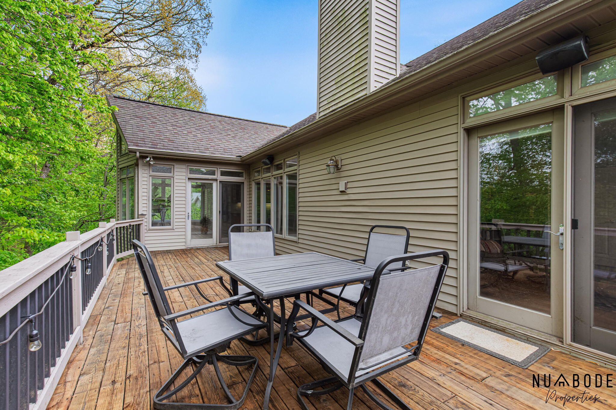 2333 Longmeadow Street NW Grand Rapids MI 49504