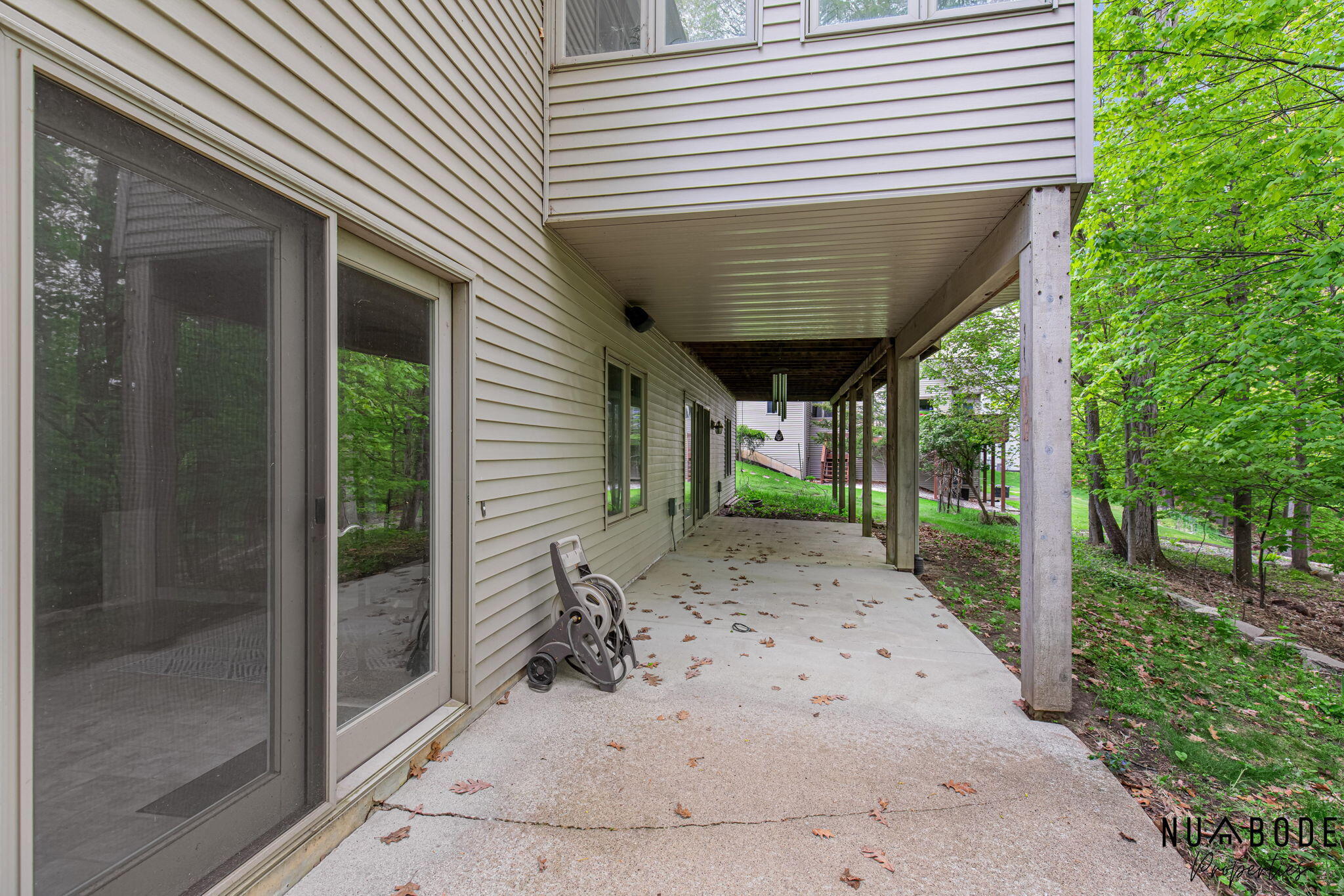 2333 Longmeadow Street NW Grand Rapids MI 49504