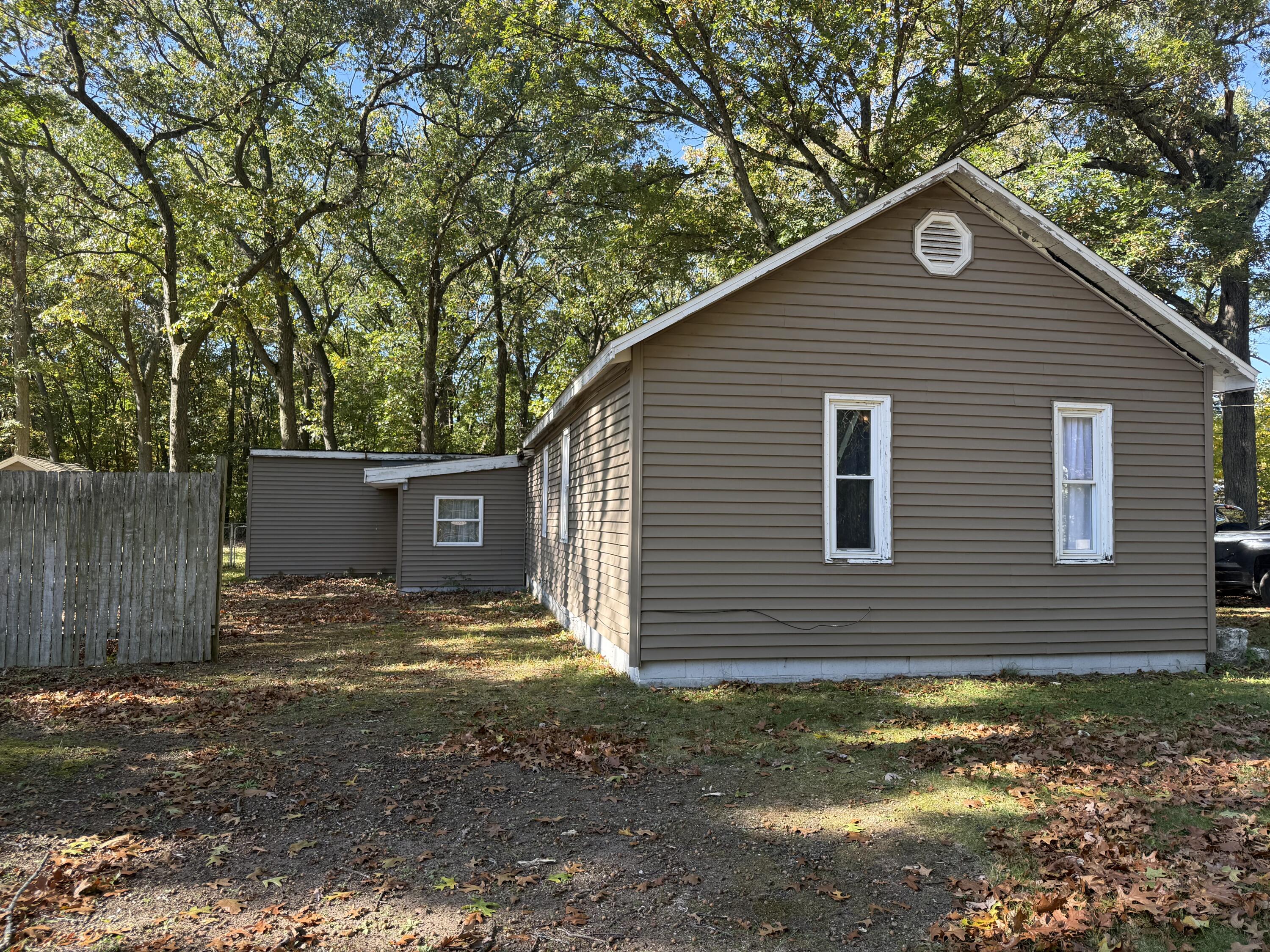 3397 Macarthur Road Muskegon MI 49442