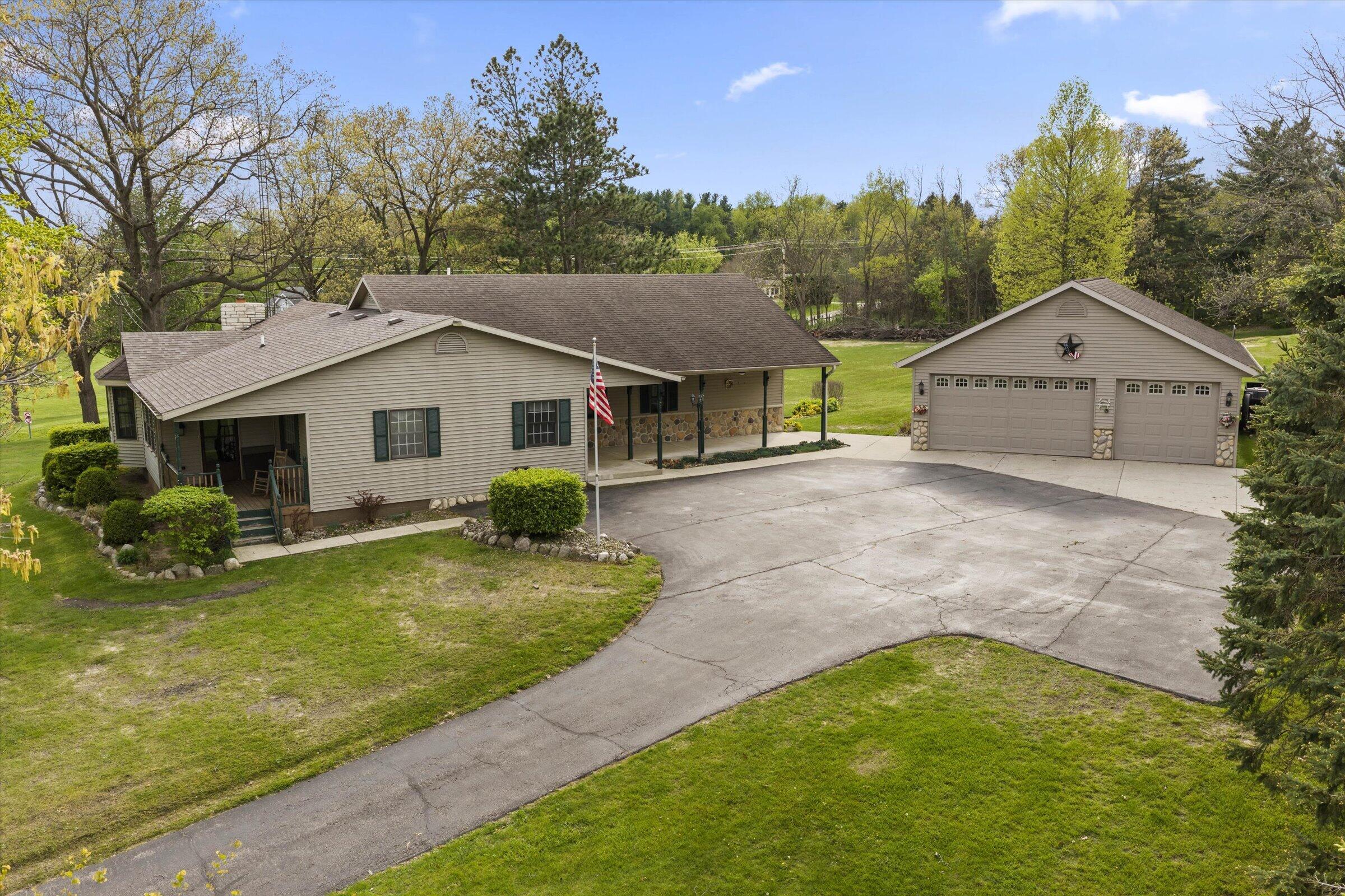 28684 M 60 Cassopolis MI 49031