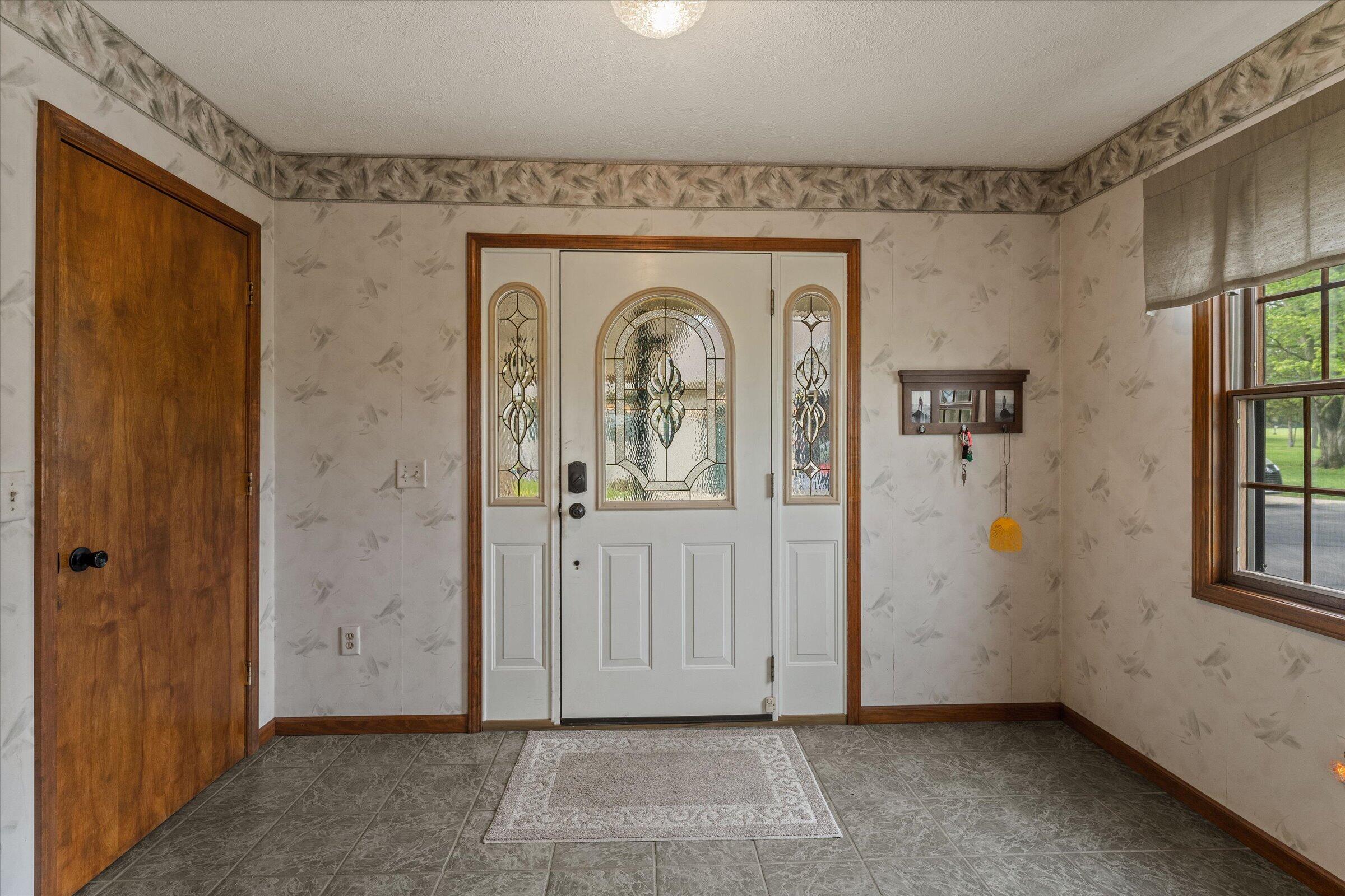 28684 M 60 Cassopolis MI 49031