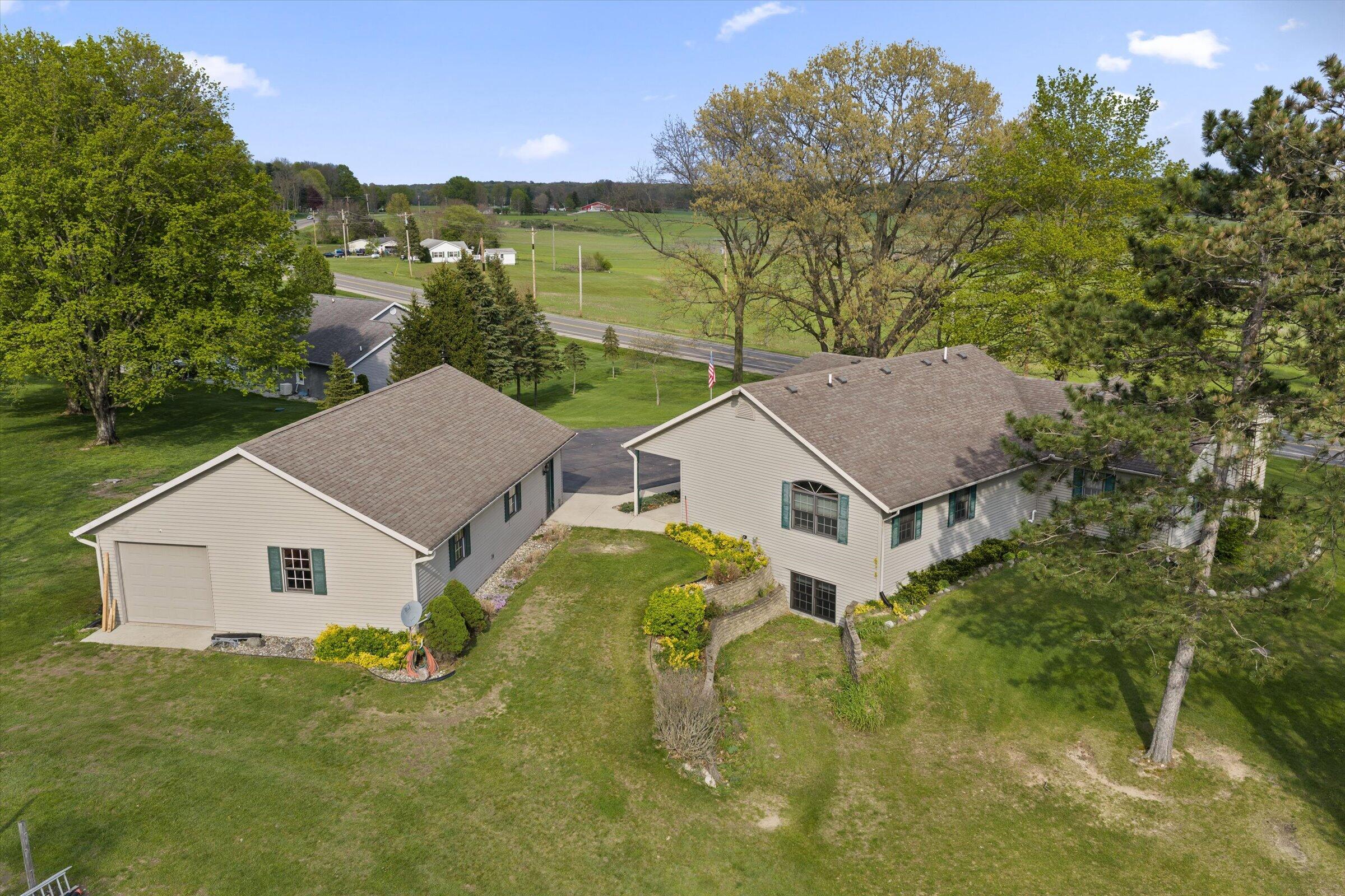 28684 M 60 Cassopolis MI 49031