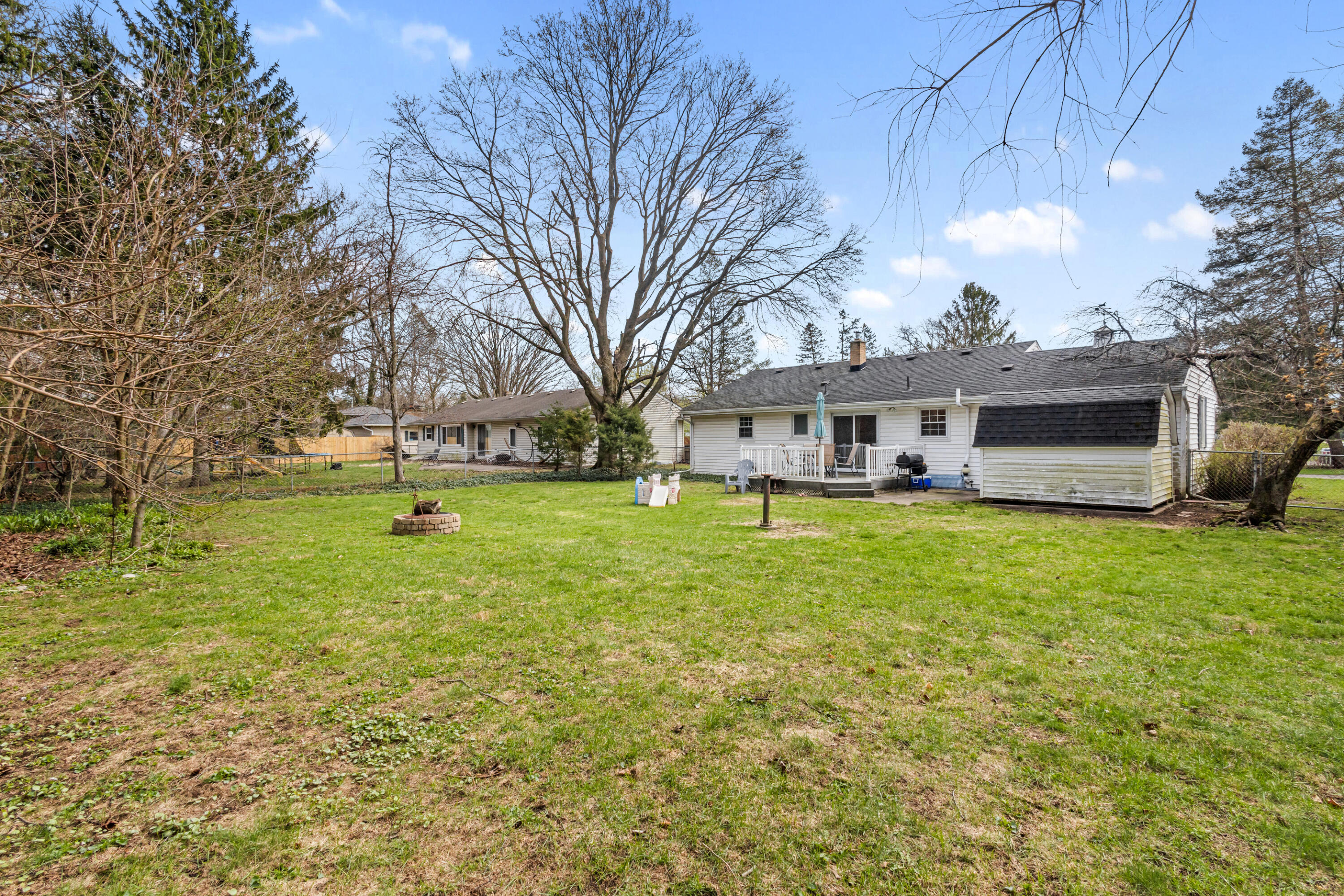 2130 Kalarama Avenue Portage MI 49024