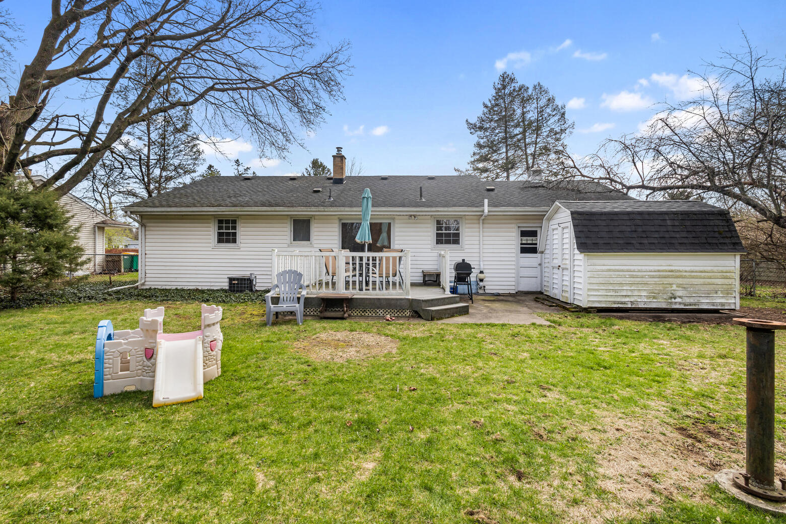 2130 Kalarama Avenue Portage MI 49024