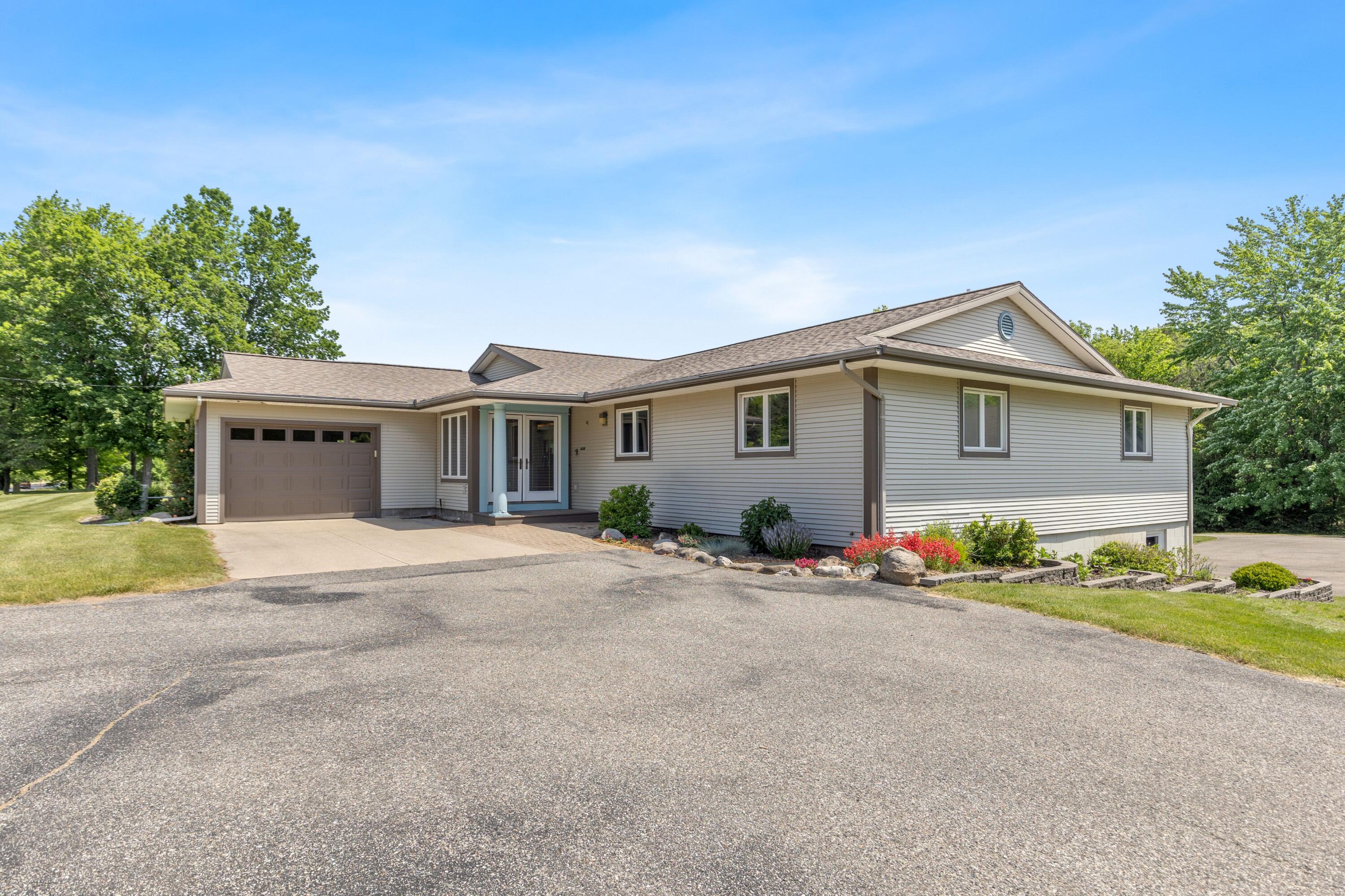3252 N 160th Avenue Holland MI 49424