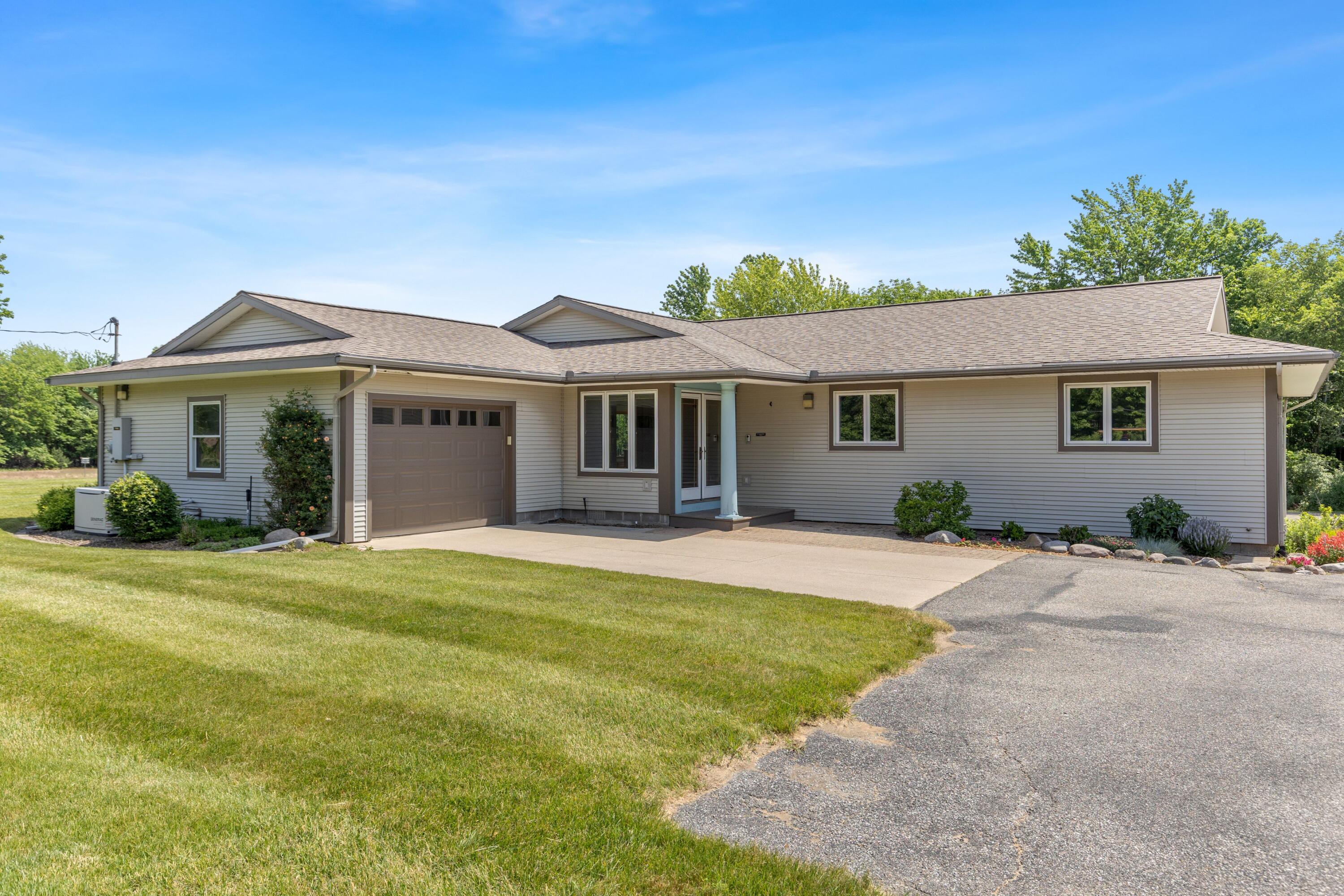 3252 N 160th Avenue Holland MI 49424