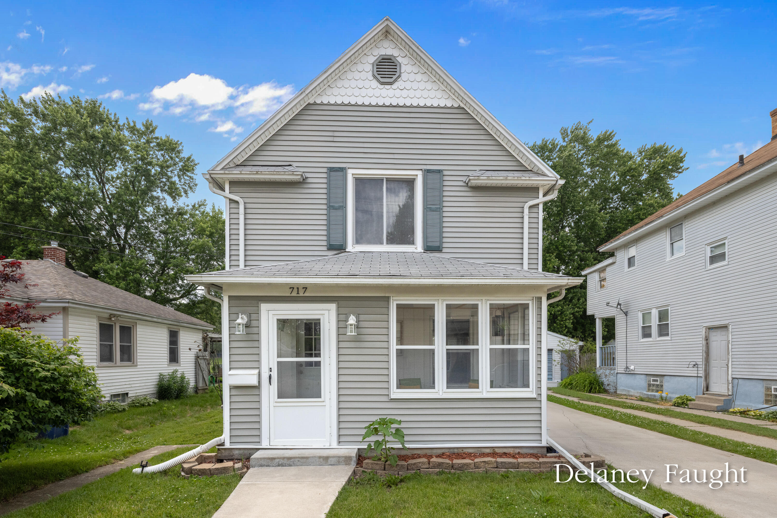 717 Garfield Avenue NW Grand Rapids MI 49504