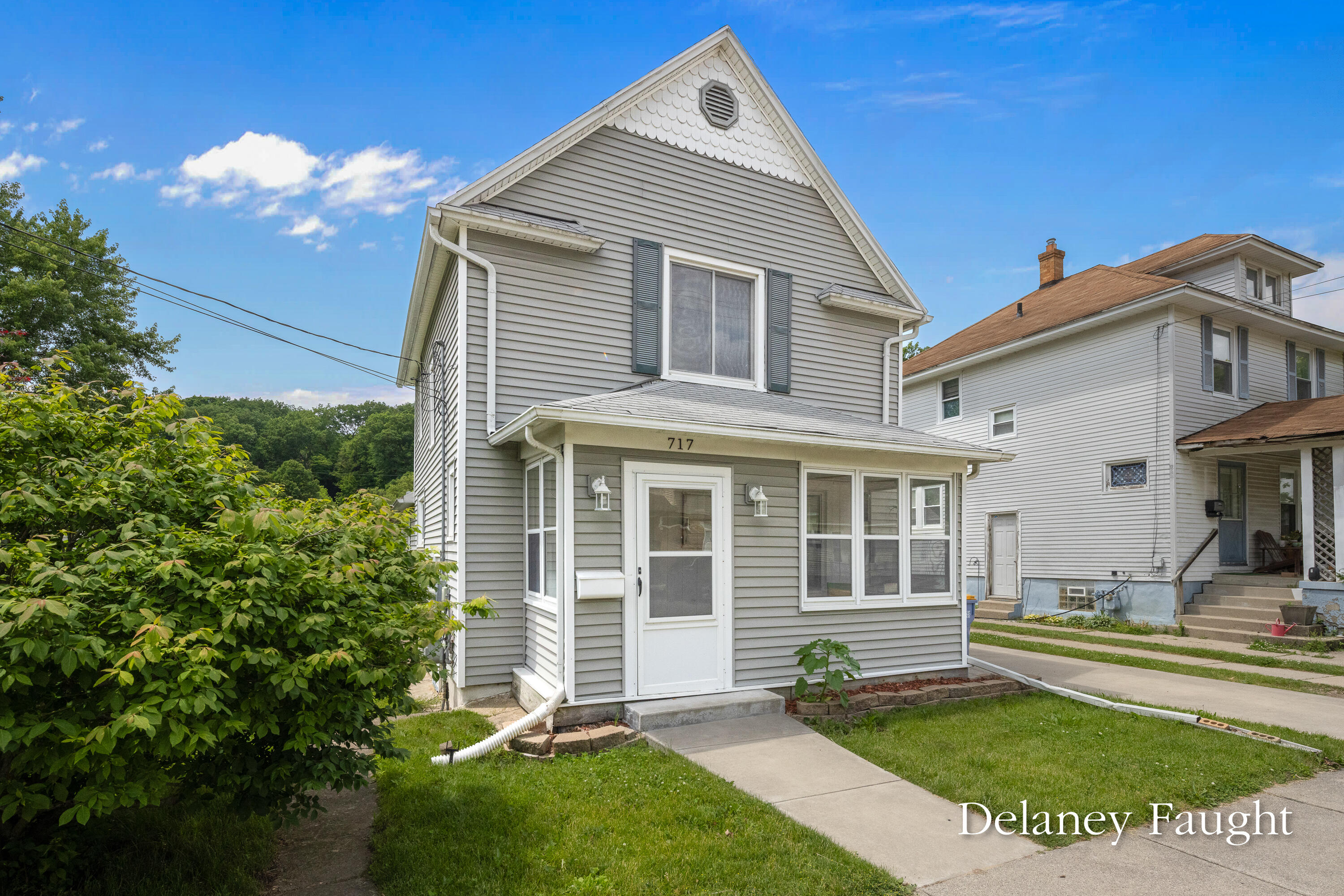 717 Garfield Avenue NW Grand Rapids MI 49504