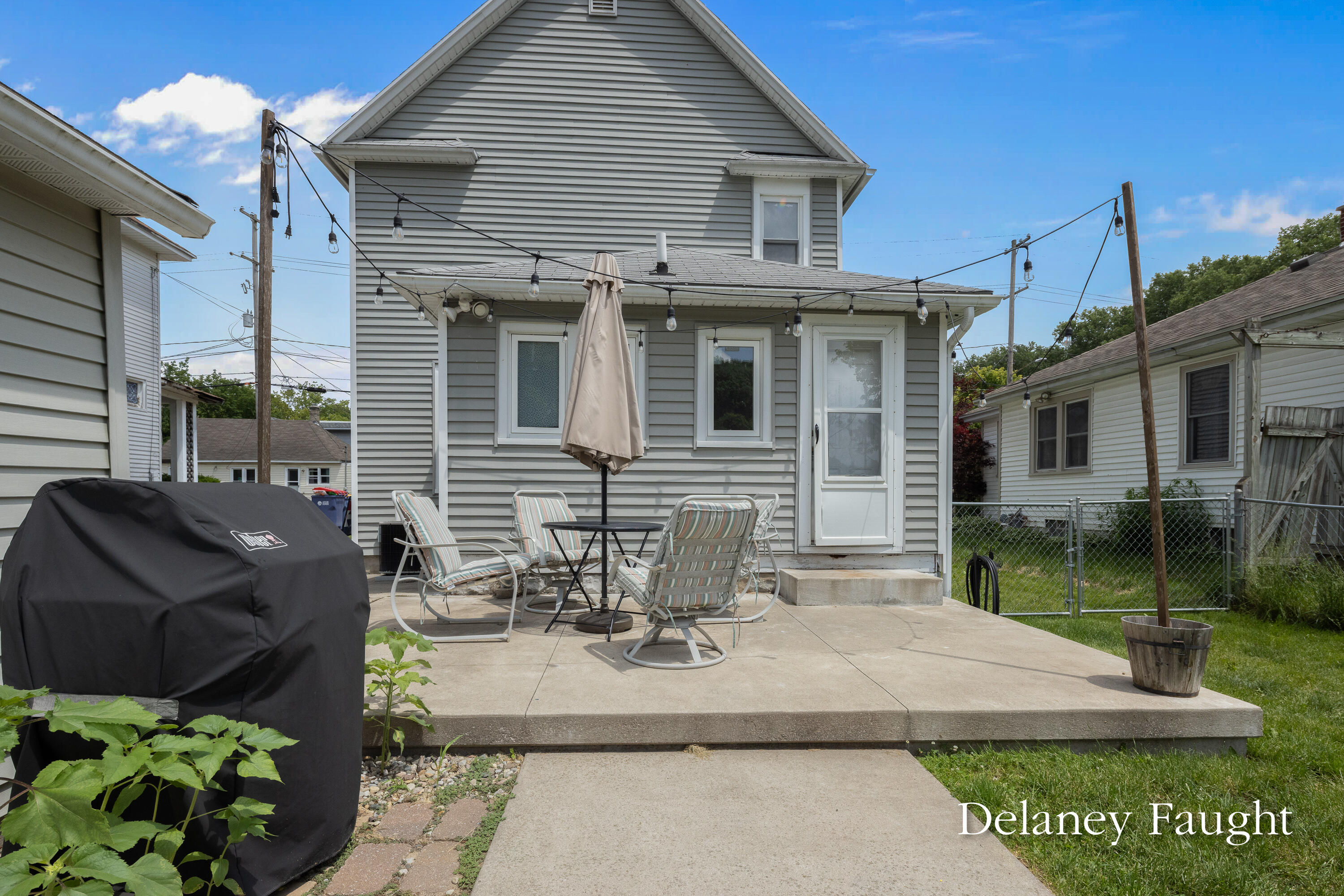 717 Garfield Avenue NW Grand Rapids MI 49504