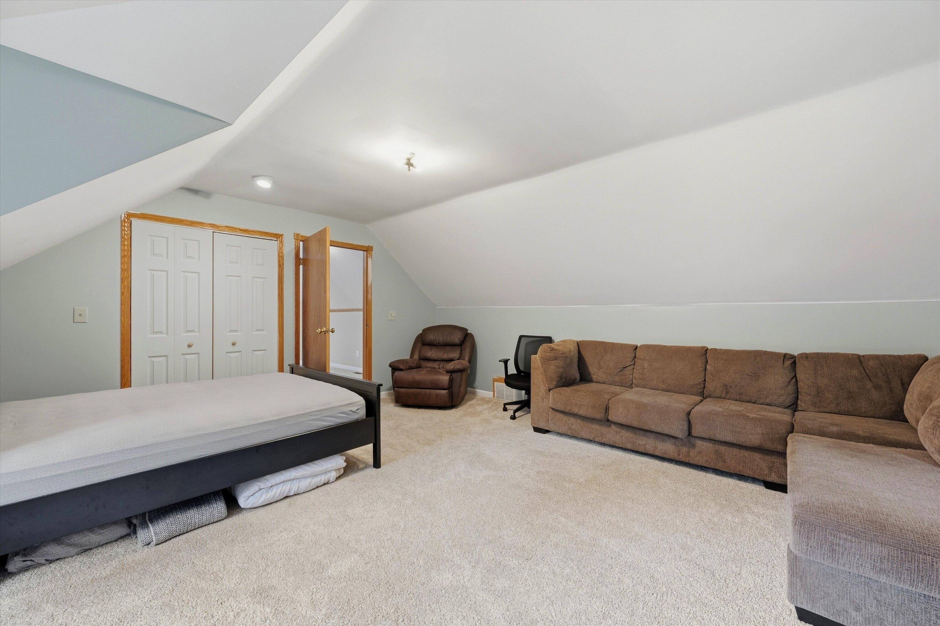9265 Faussett Road Fenton MI 48430