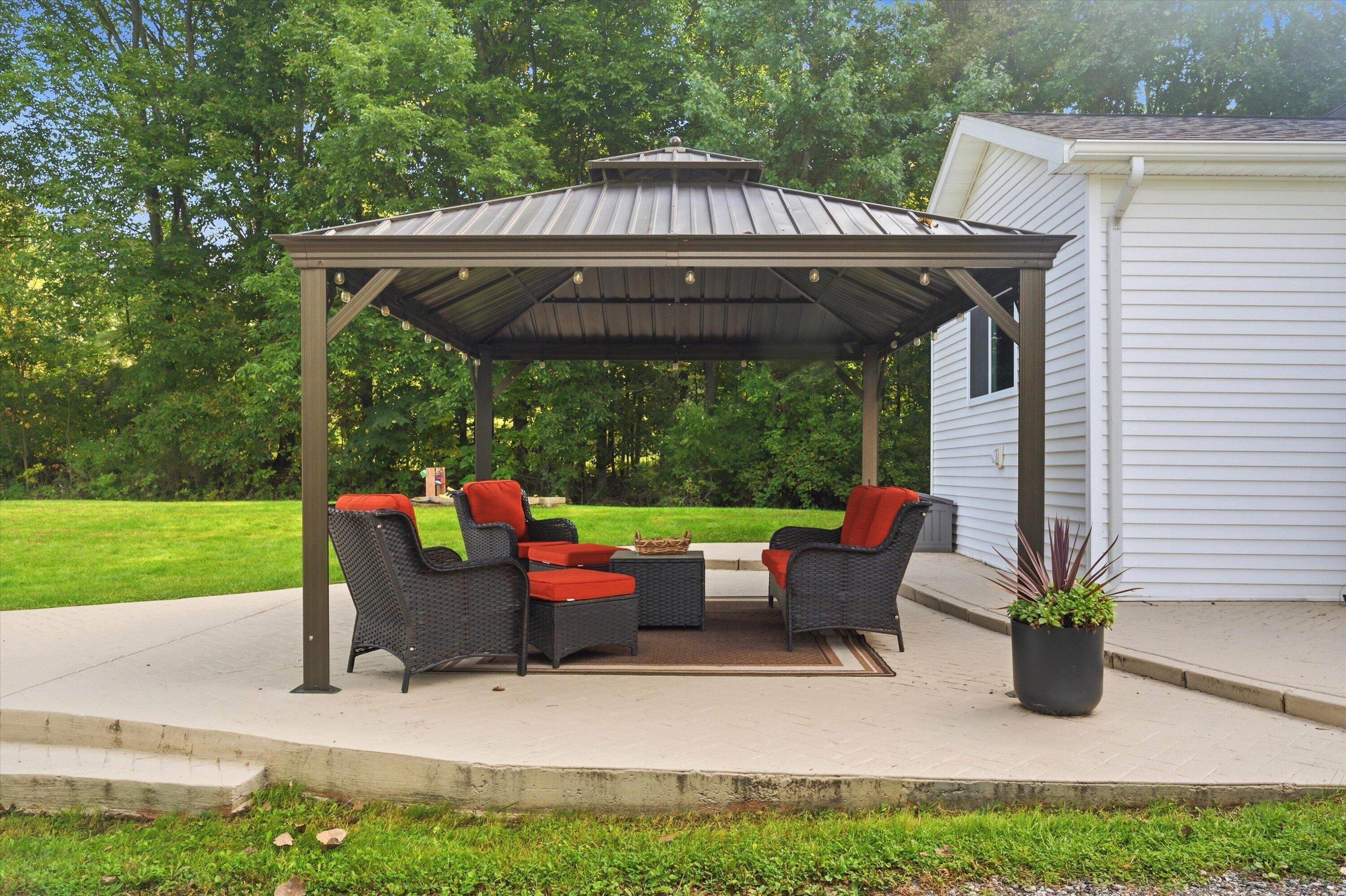 9265 Faussett Road Fenton MI 48430