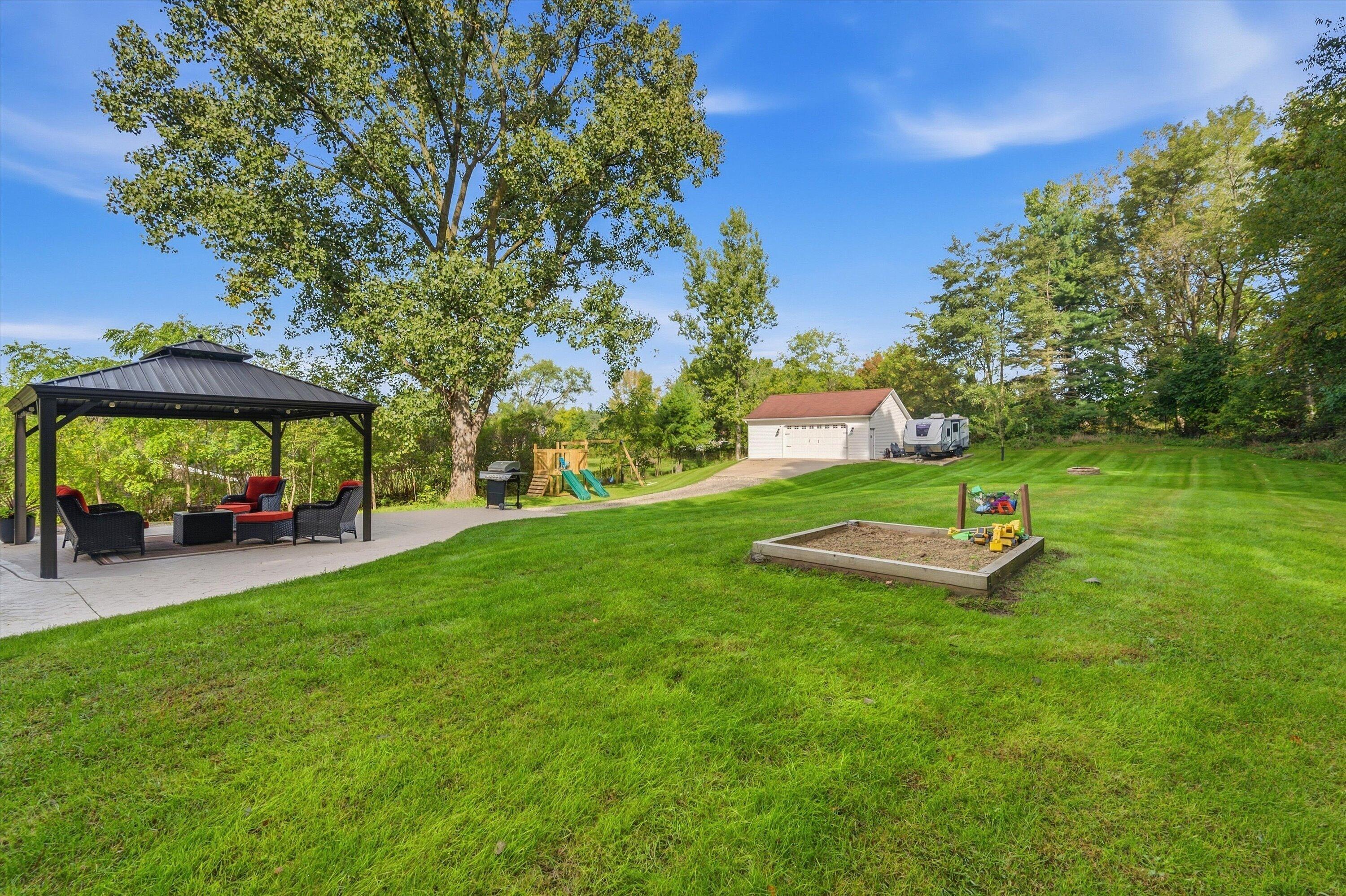 9265 Faussett Road Fenton MI 48430