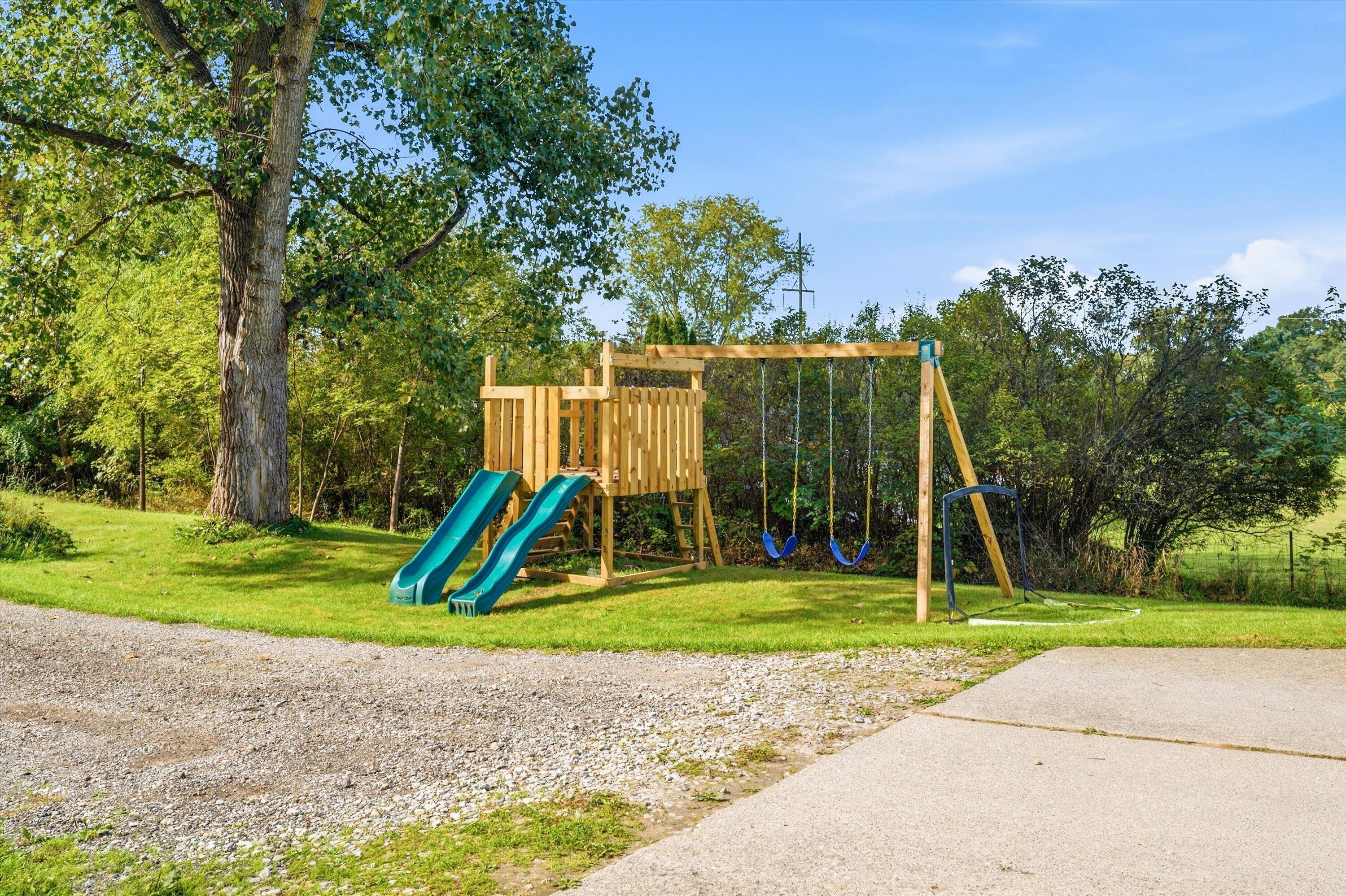9265 Faussett Road Fenton MI 48430