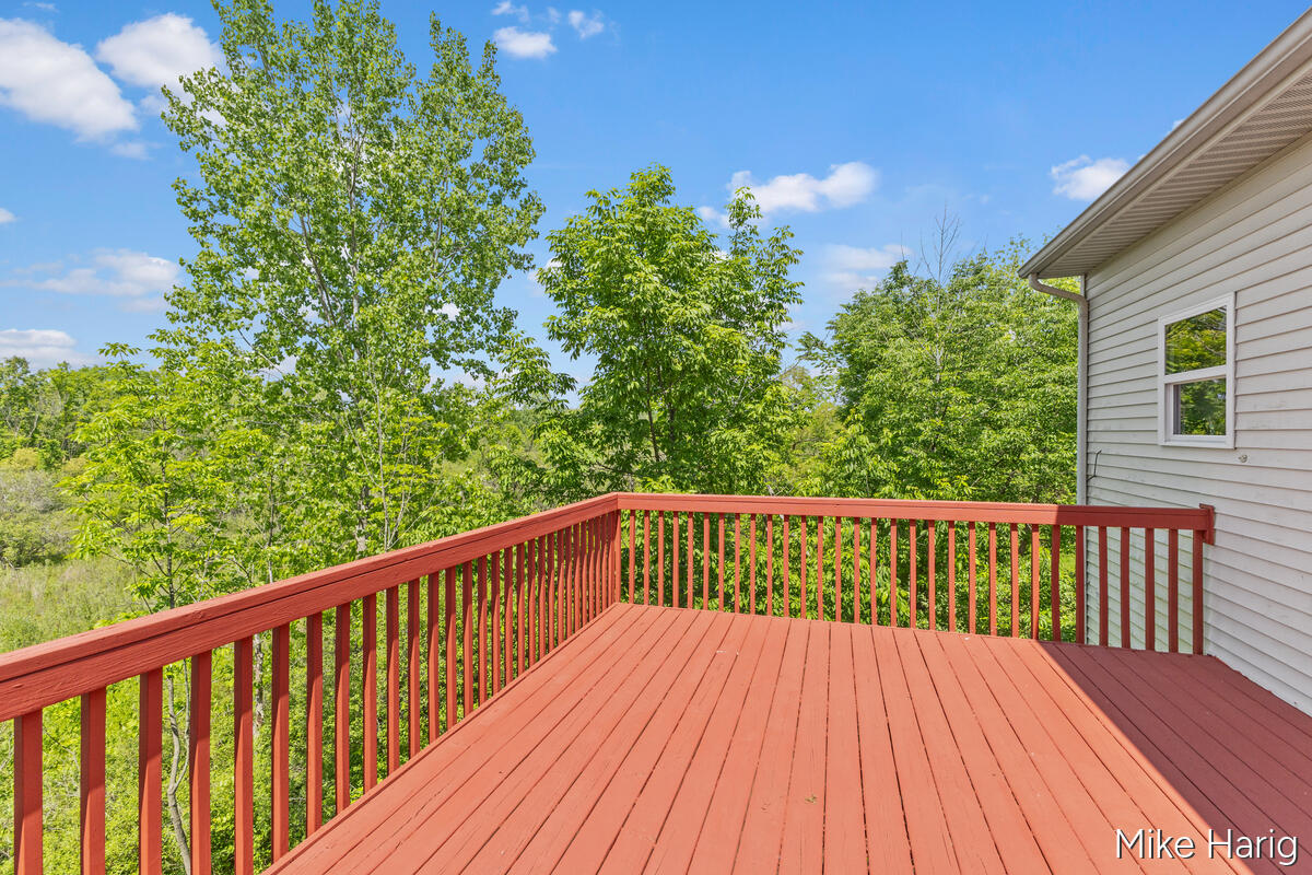 8105 Oldfield Court SE Byron Center MI 49315