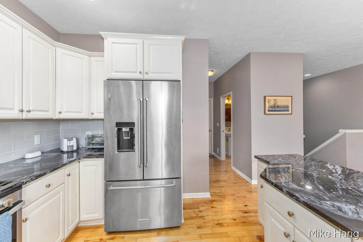 8105 Oldfield Court SE Byron Center MI 49315