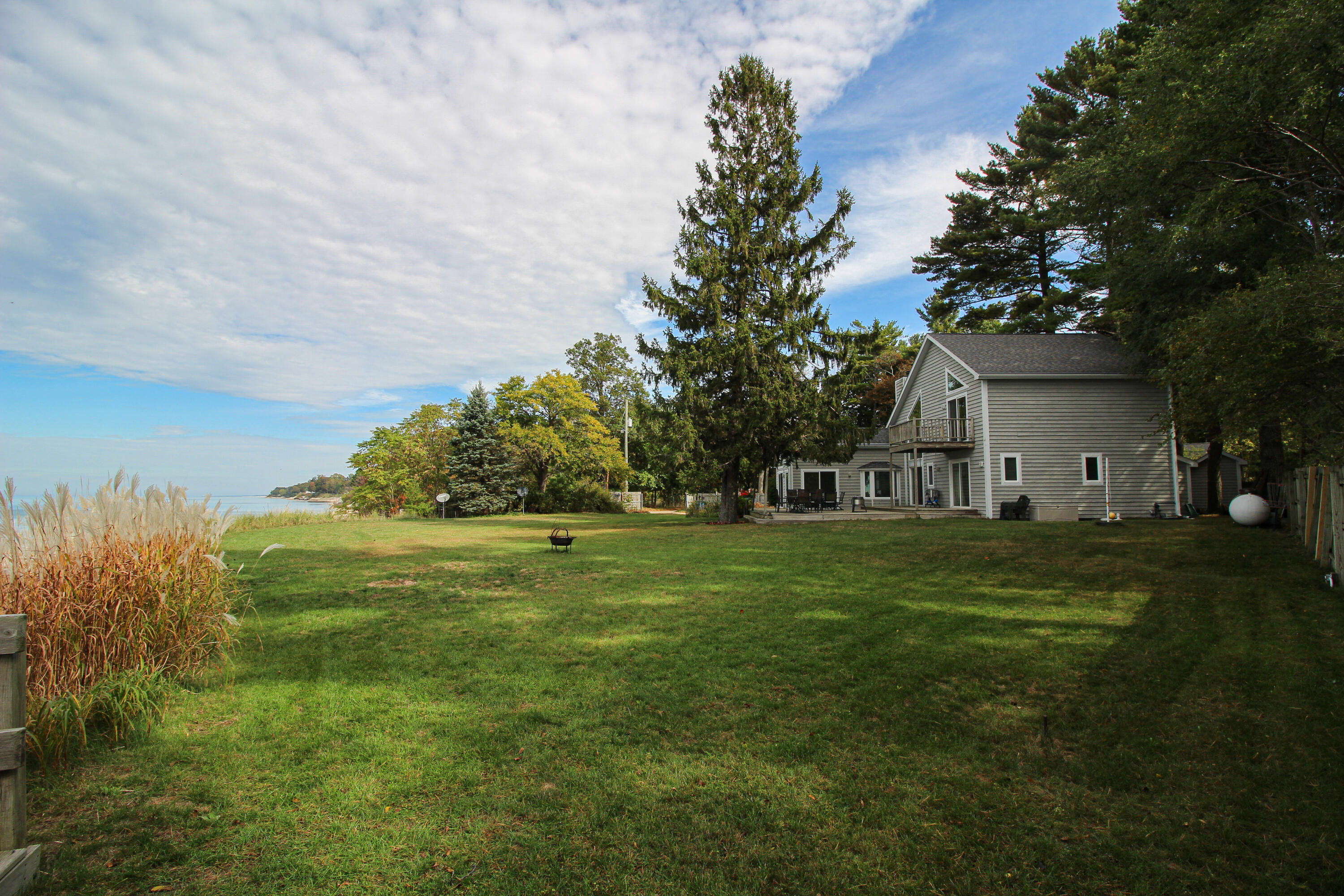 South Haven MI, 77709 18TH Avenue