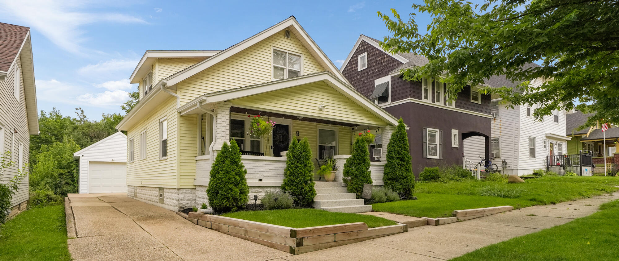 9 Dean Street NE Grand Rapids MI 49505