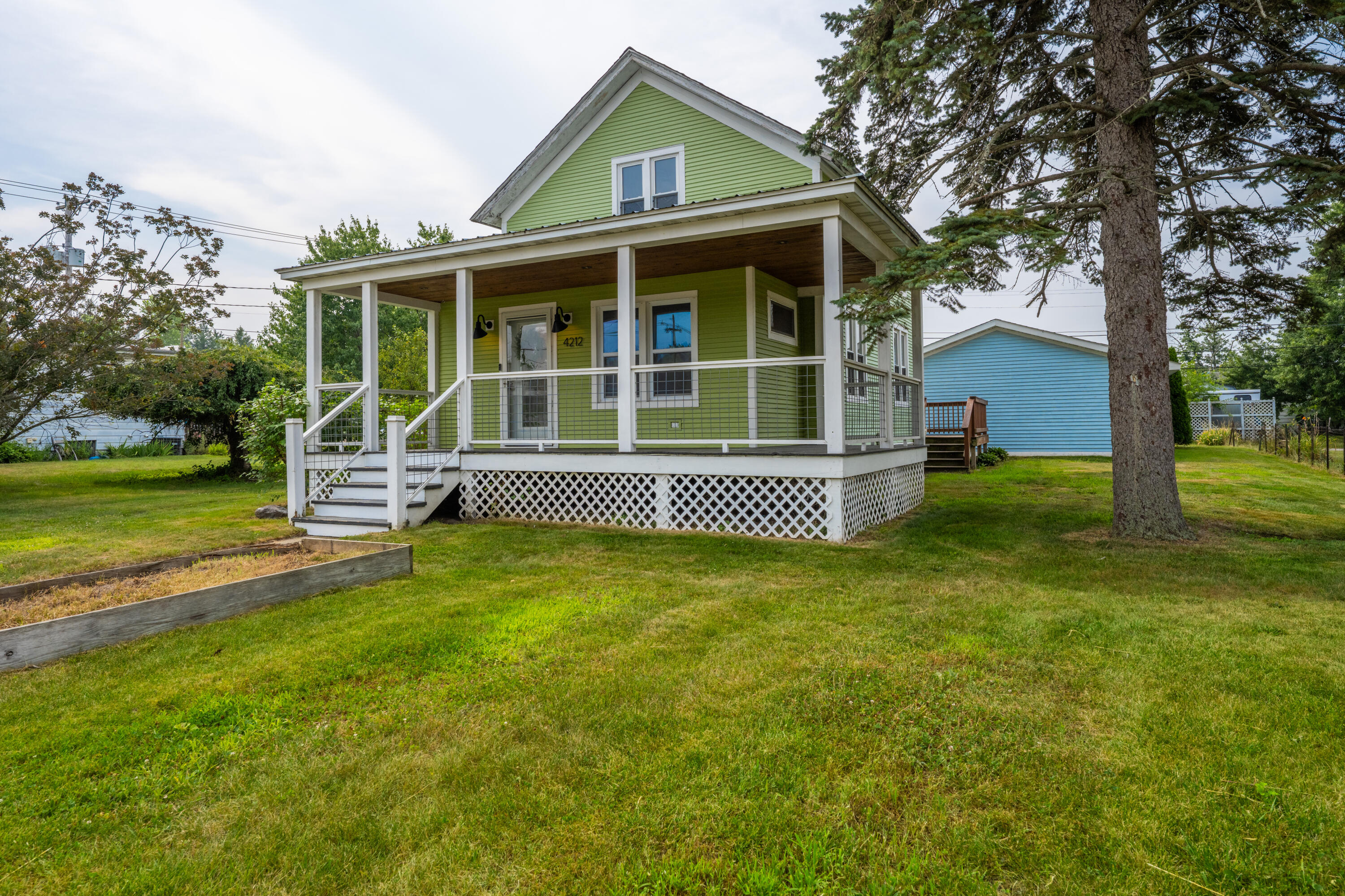 4212 Orchard Street Bridgman MI 49106