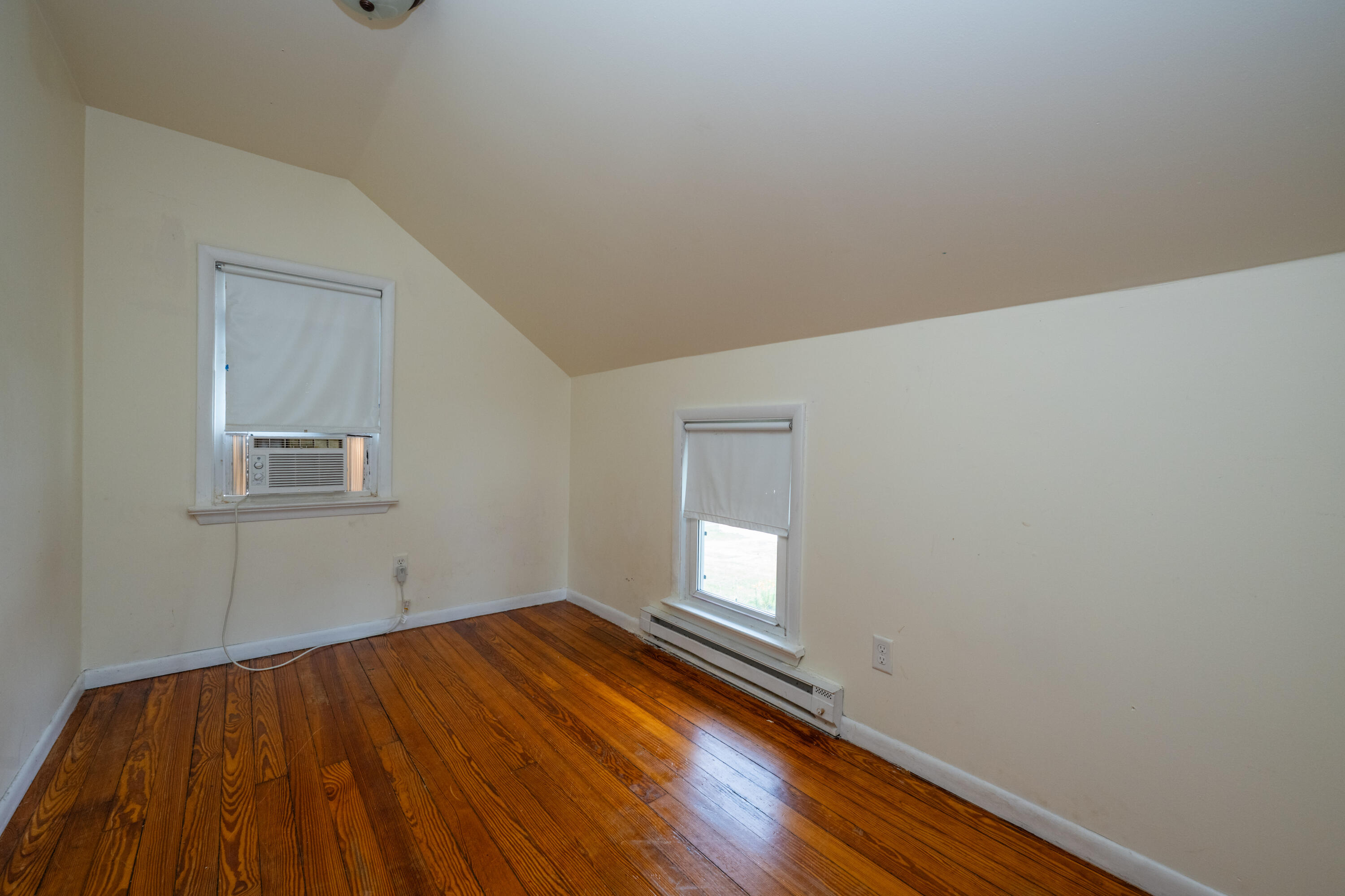 4212 Orchard Street Bridgman MI 49106