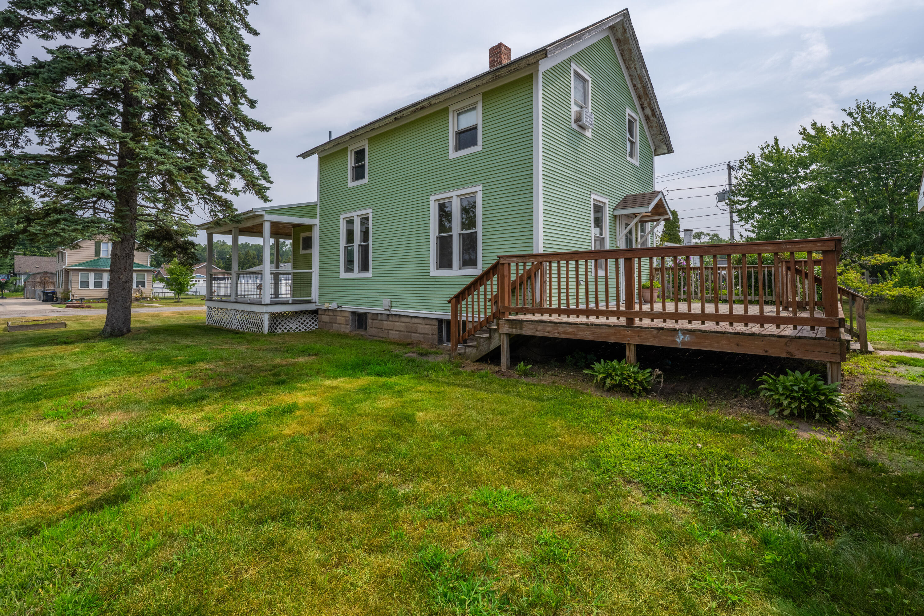 4212 Orchard Street Bridgman MI 49106