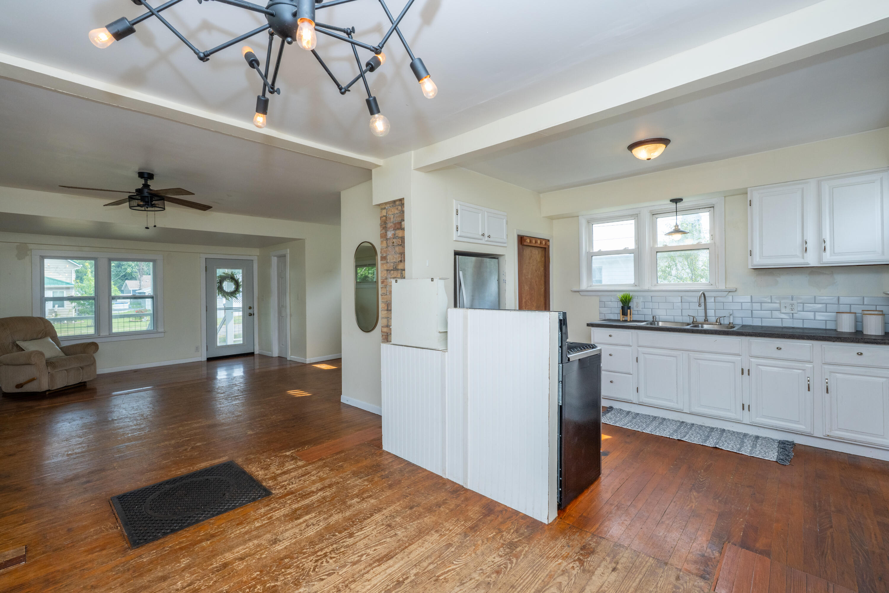 4212 Orchard Street Bridgman MI 49106