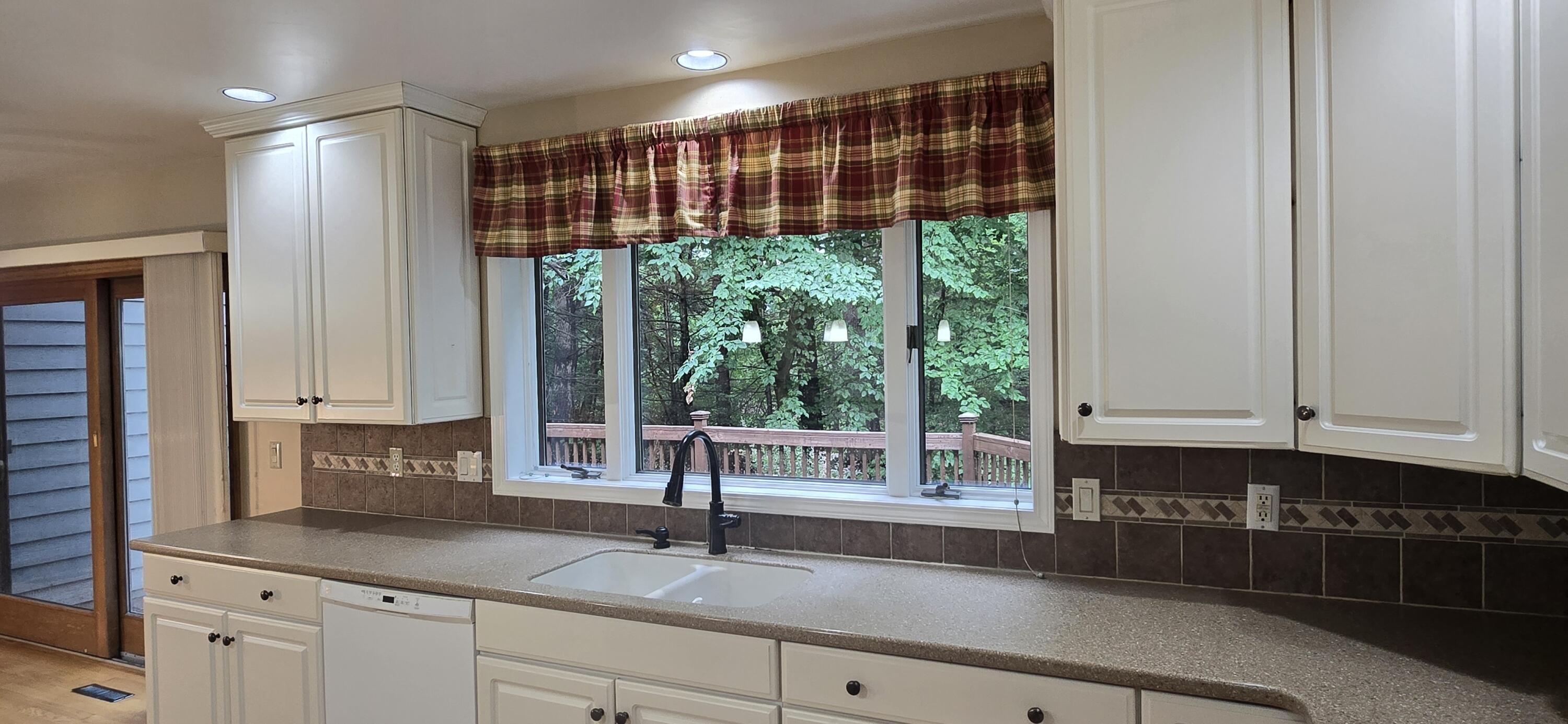913 W Wellington Court Norton Shores MI 49441