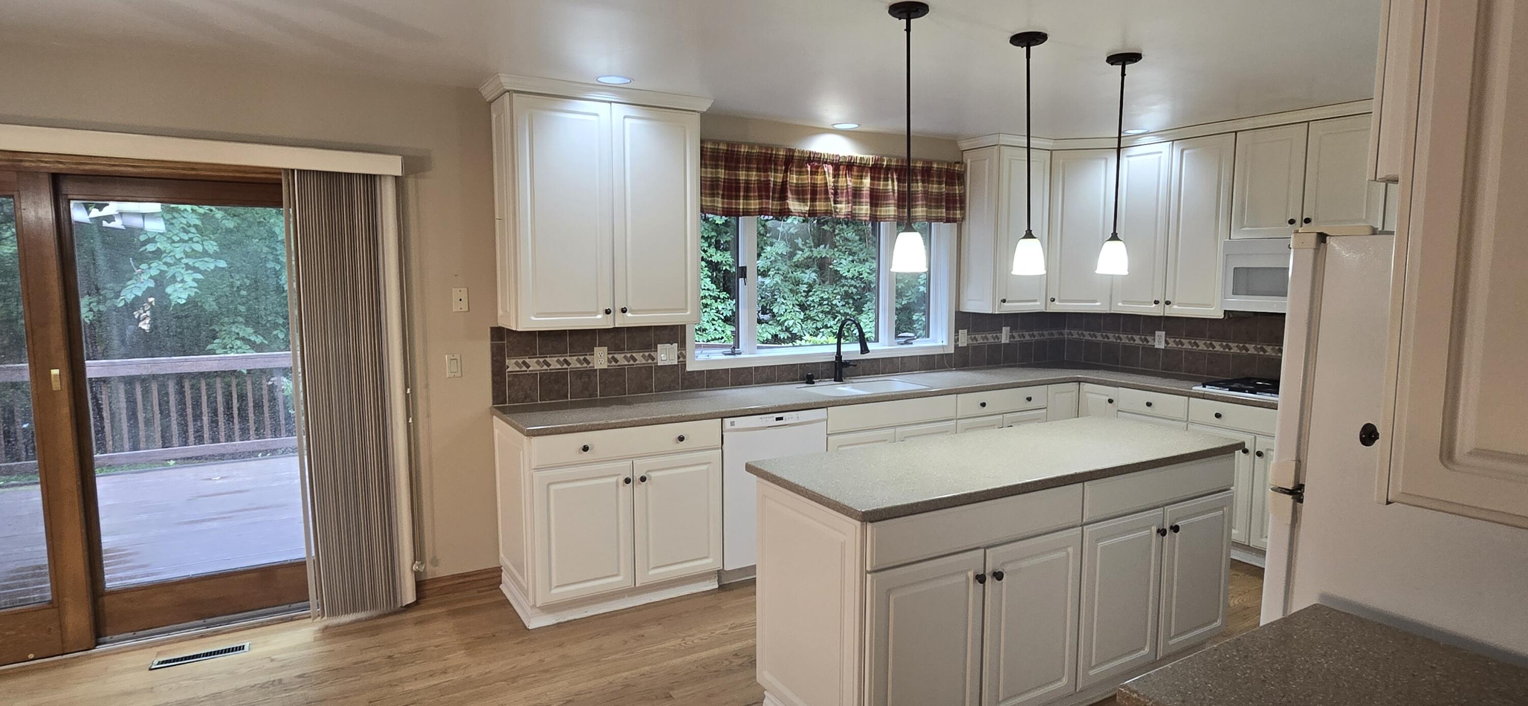 913 W Wellington Court Norton Shores MI 49441