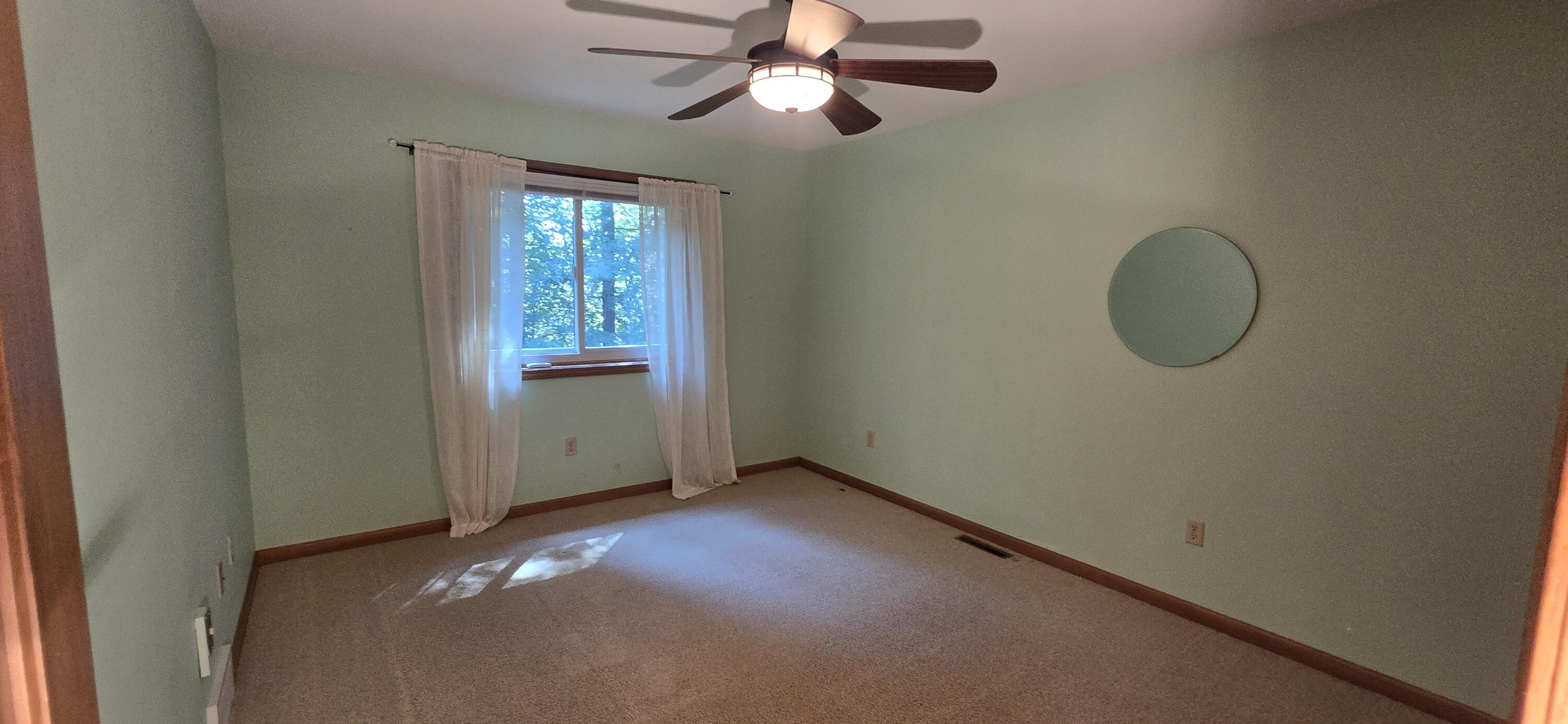 913 W Wellington Court Norton Shores MI 49441