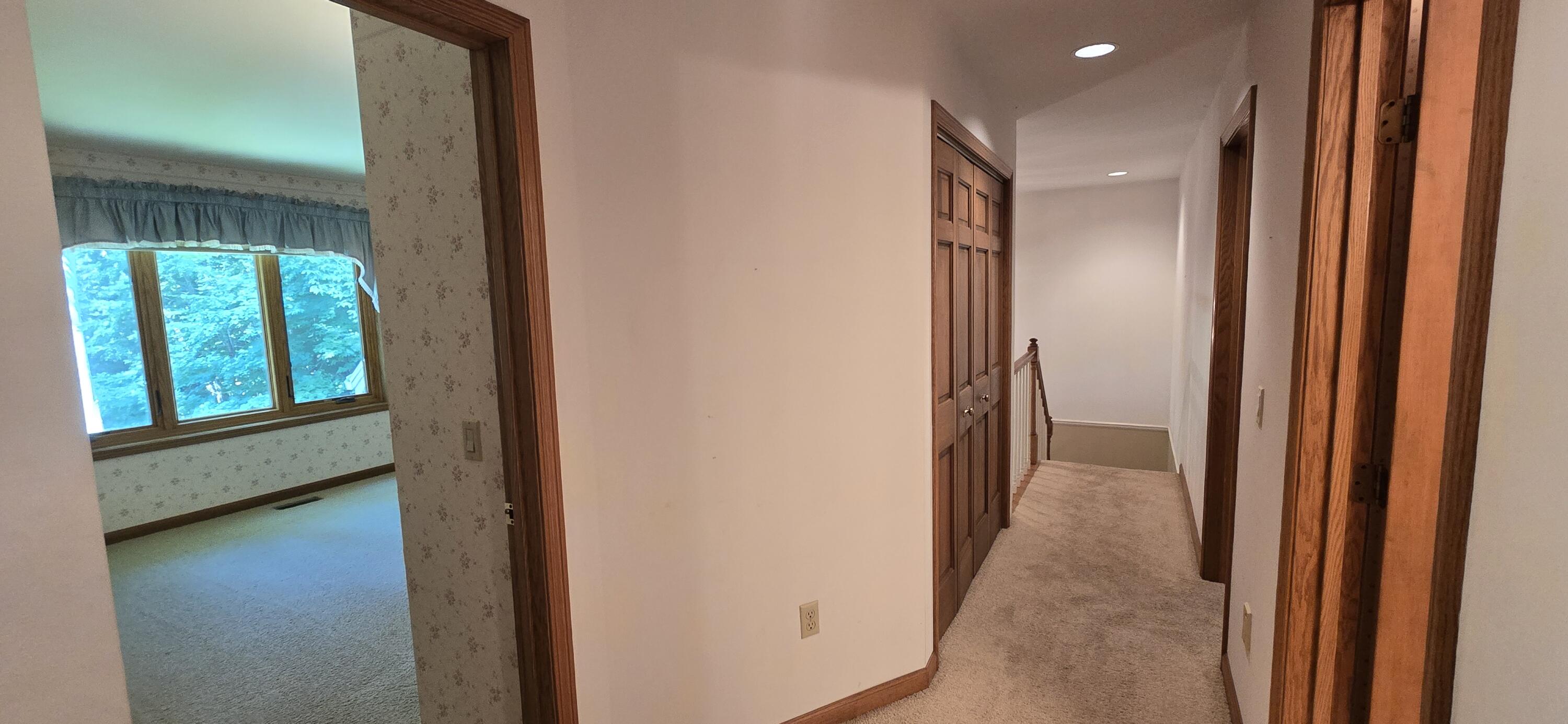 913 W Wellington Court Norton Shores MI 49441