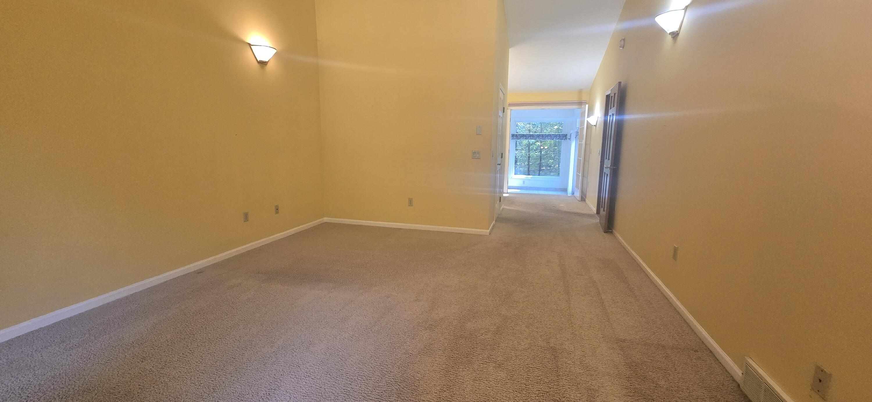913 W Wellington Court Norton Shores MI 49441