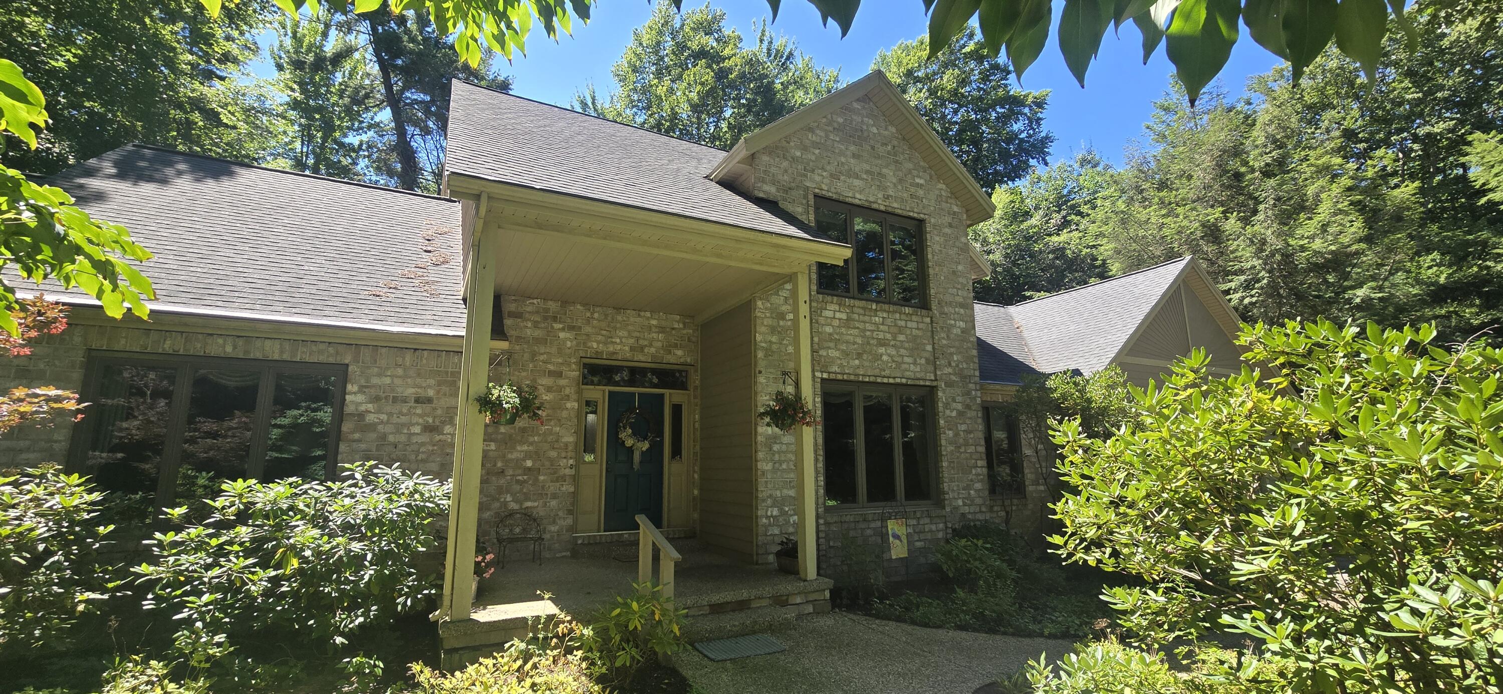 913 W Wellington Court Muskegon MI 49441
